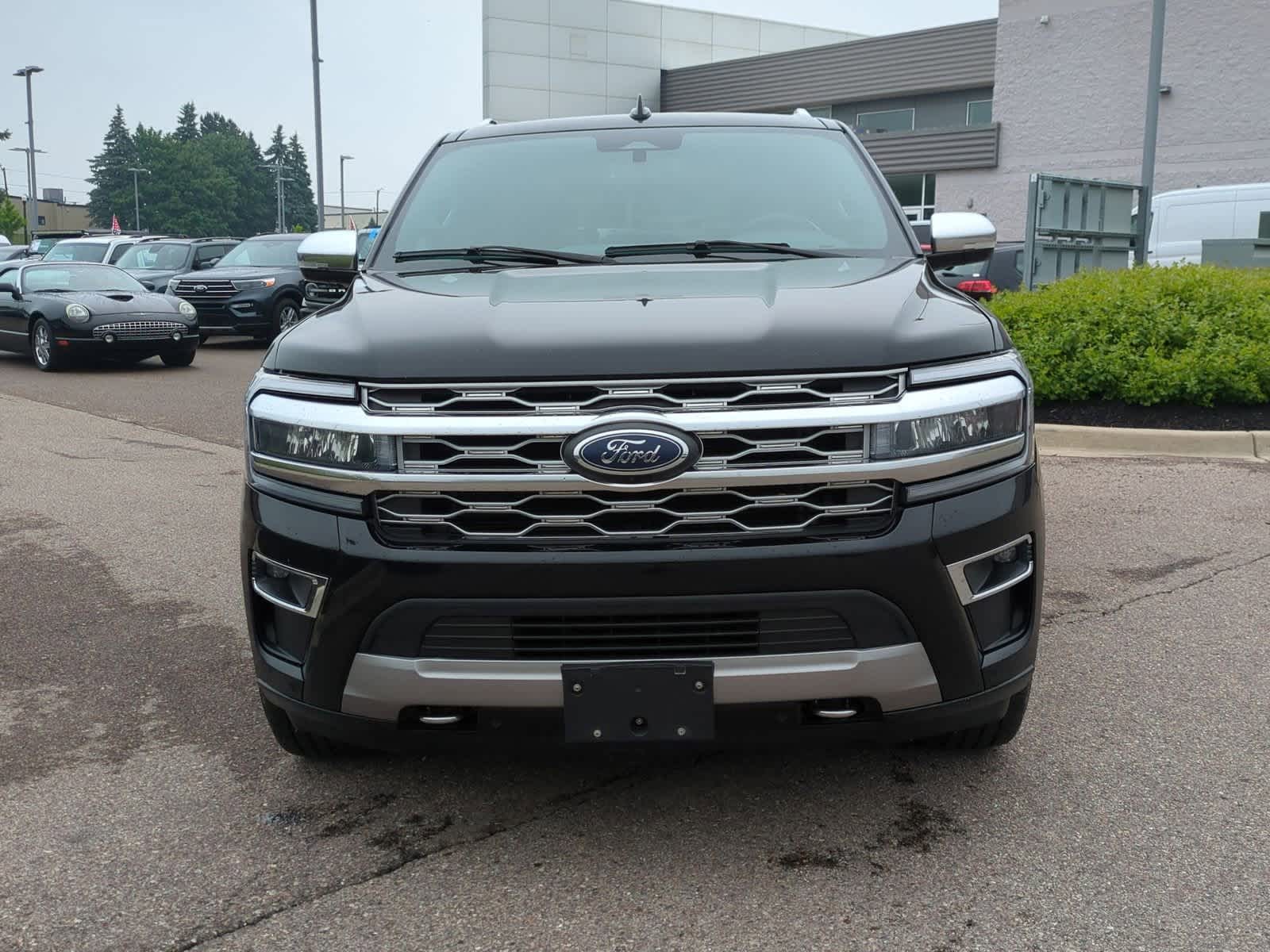 2022 Ford Expedition MAX Platinum 3