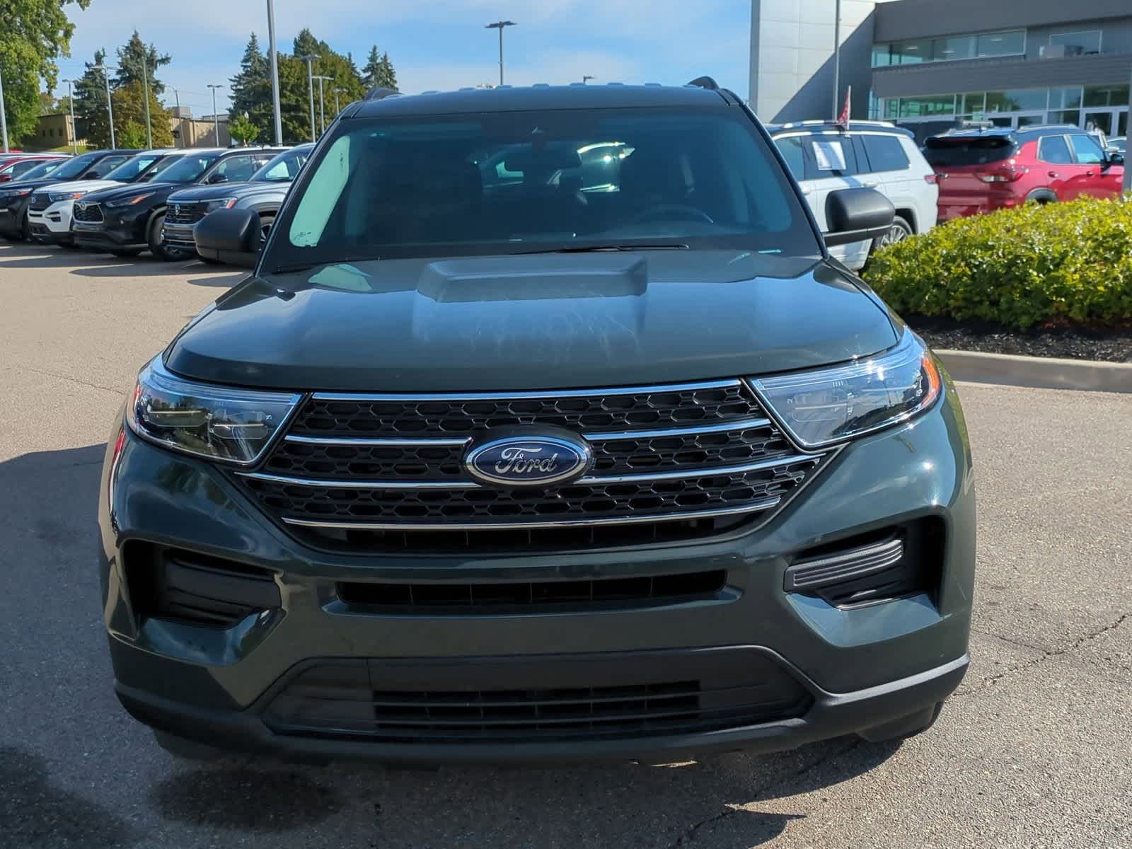 Thumbnail: 2023 Ford Explorer - 3