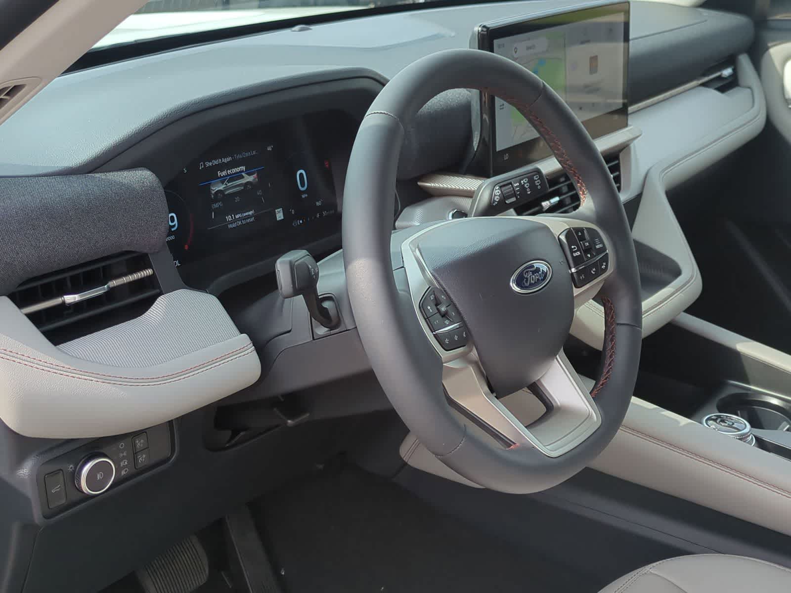 Thumbnail: 2026 Ford Explorer - 10