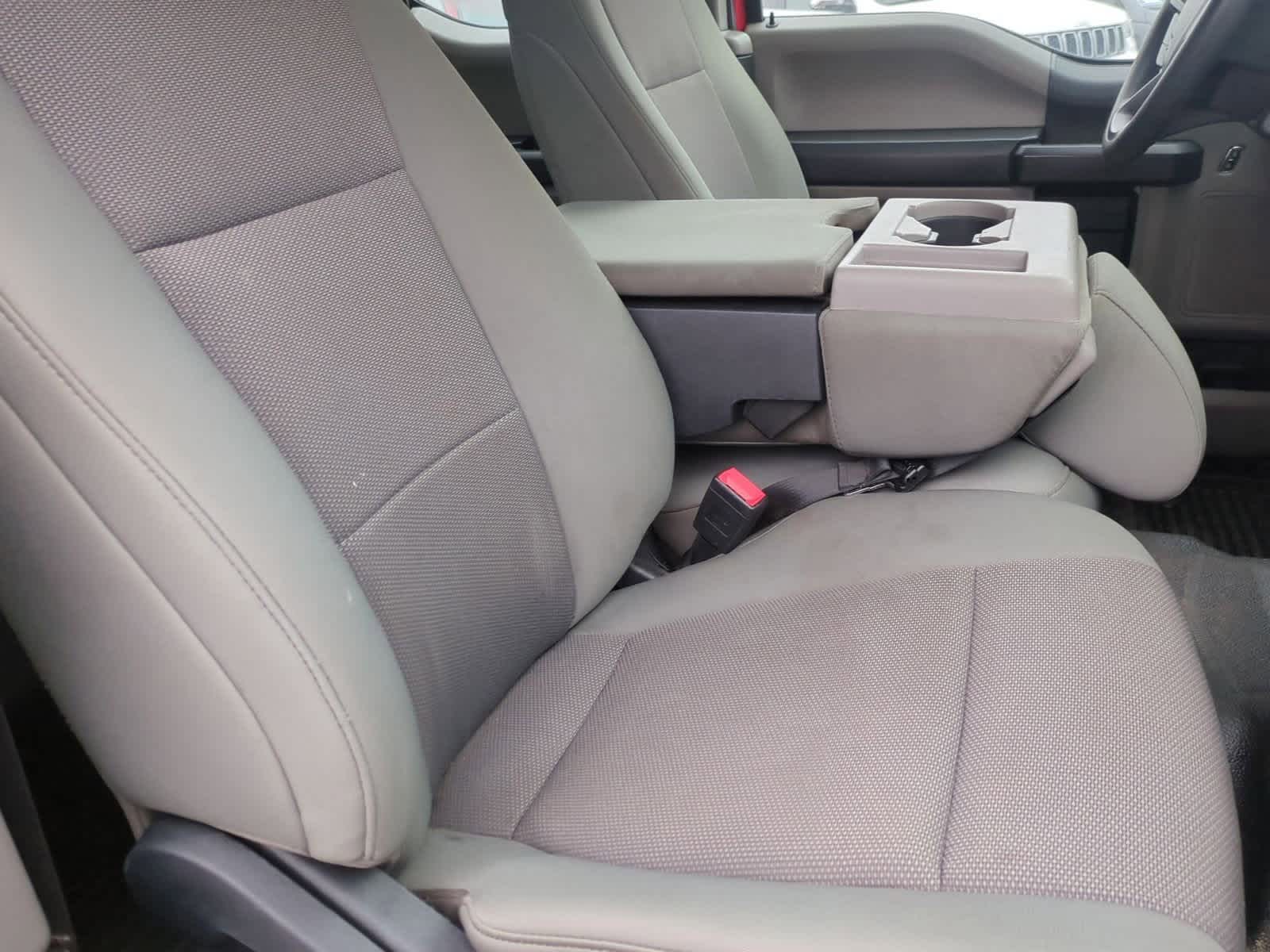 Thumbnail: 2022 Ford Econoline - 21