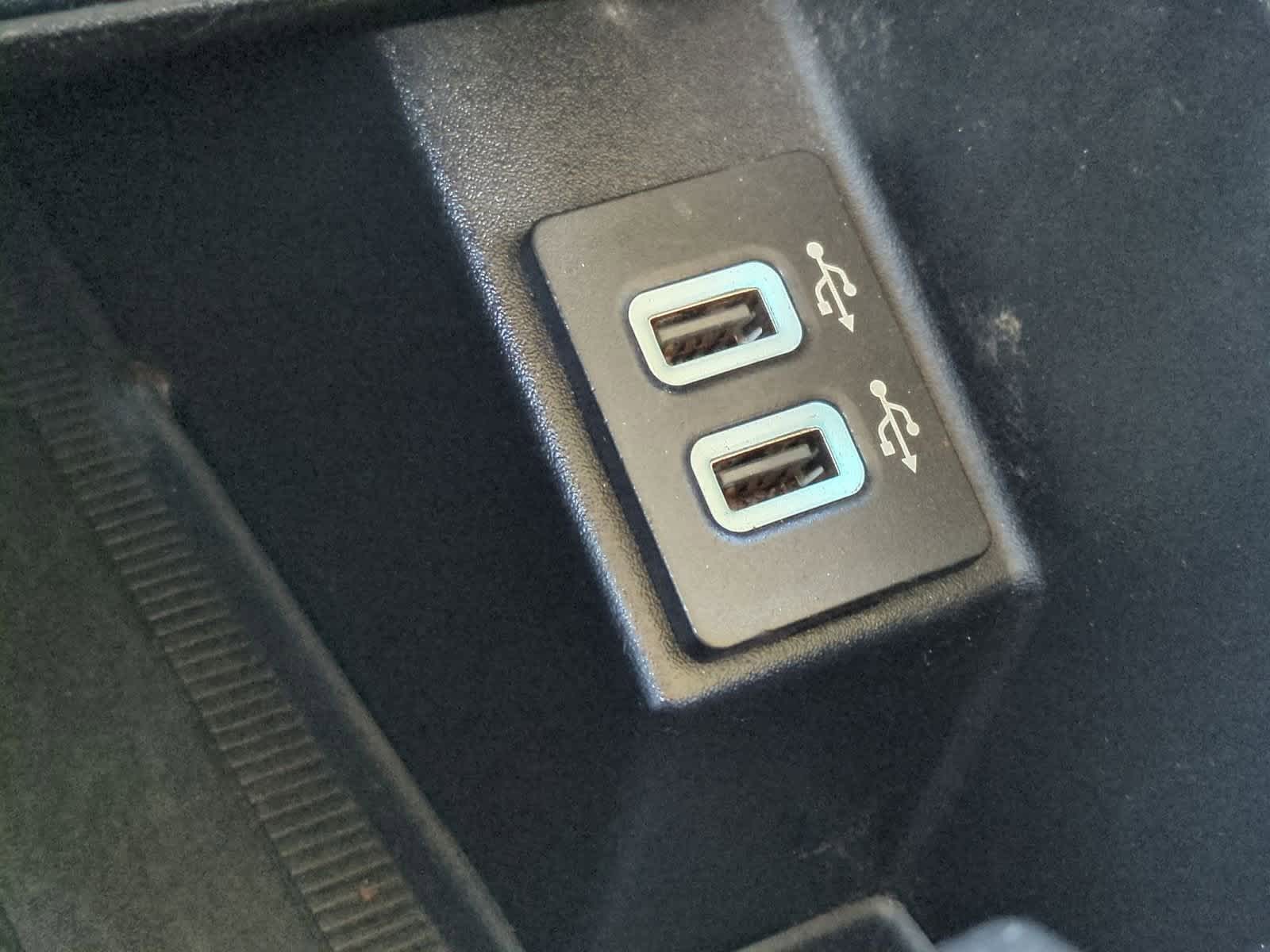 Thumbnail: 2020 Ford Edge - 29