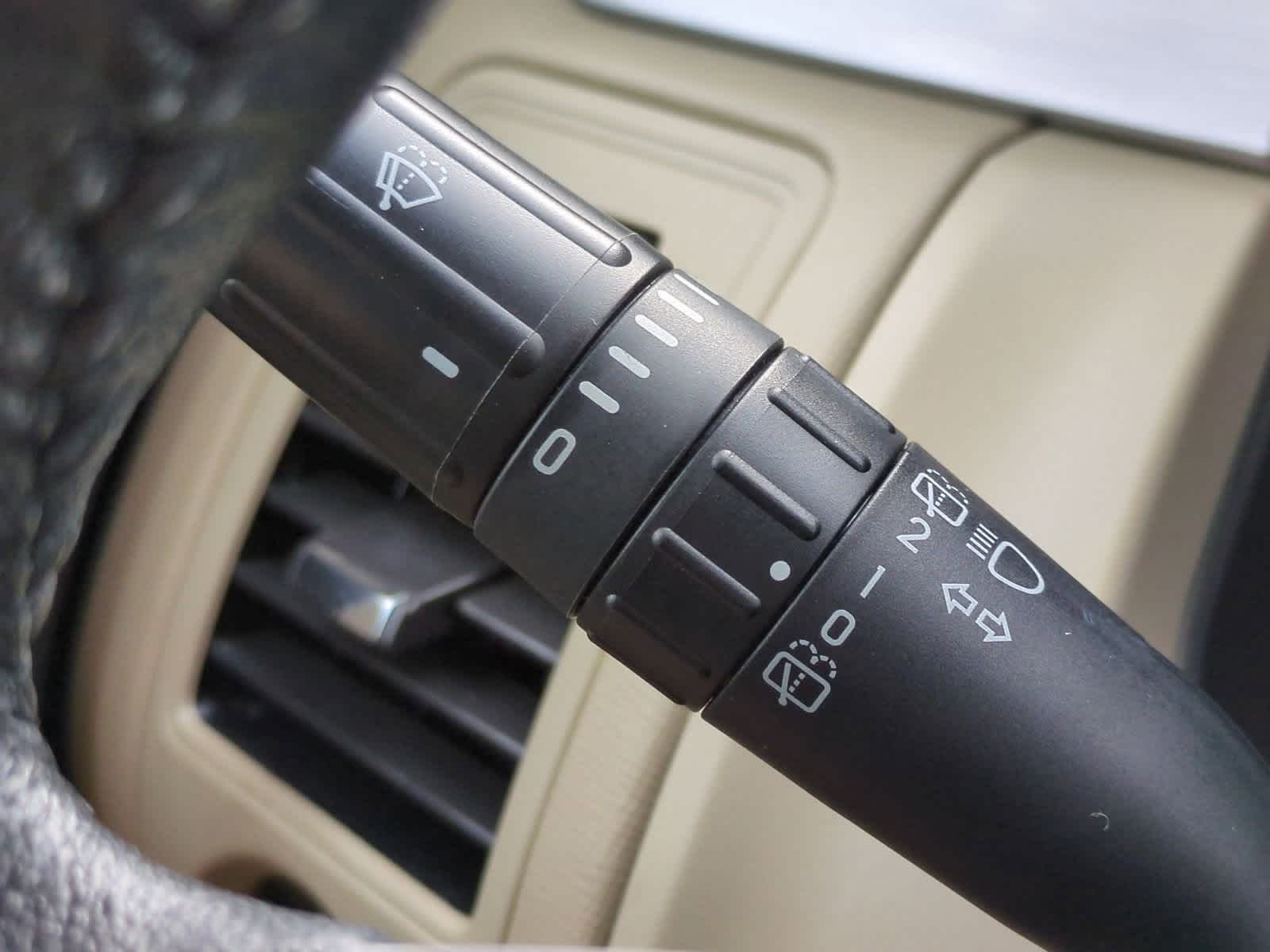 Thumbnail: 2019 Ford Flex - 25