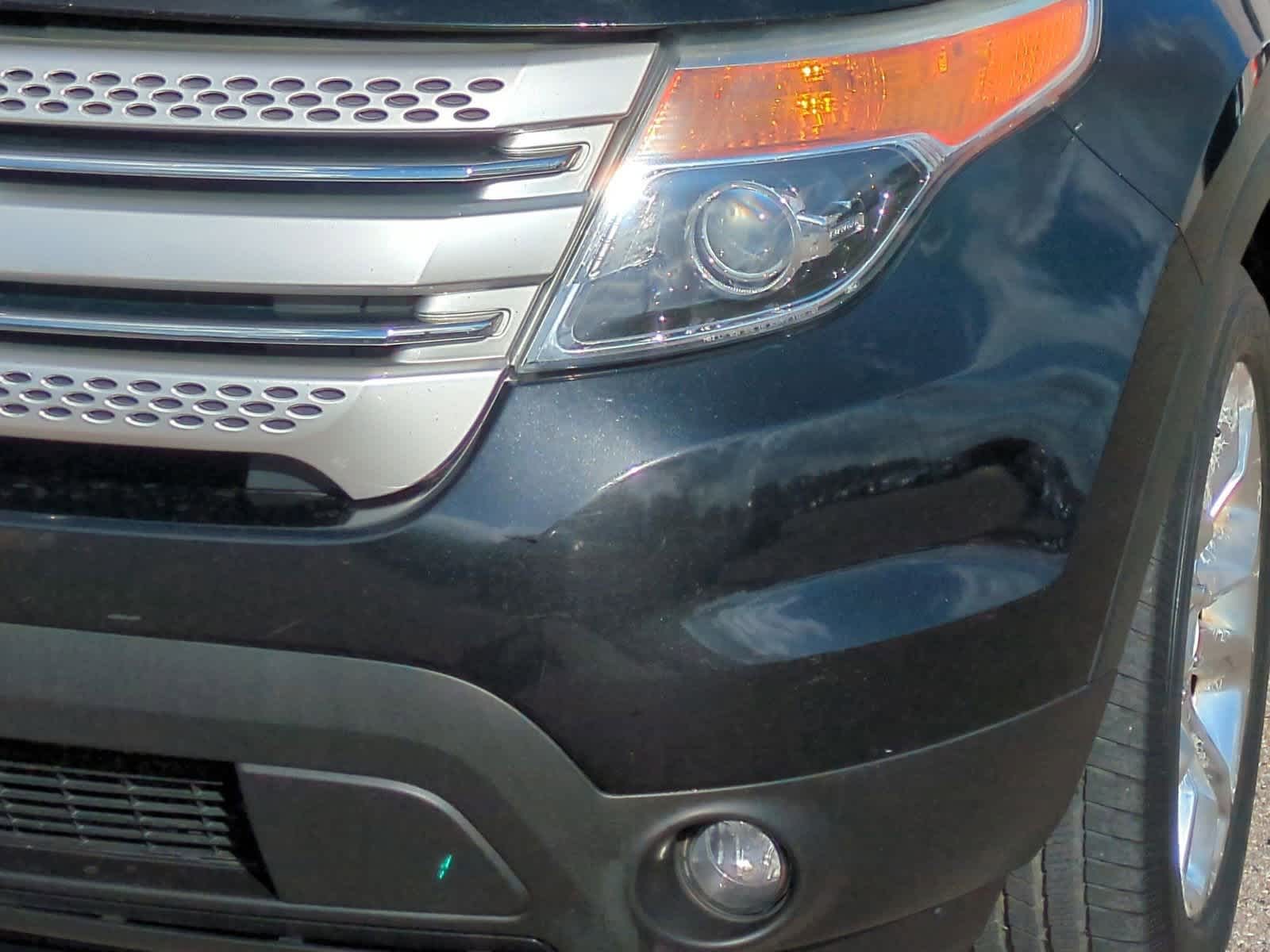 Thumbnail: 2012 Ford Explorer - 11
