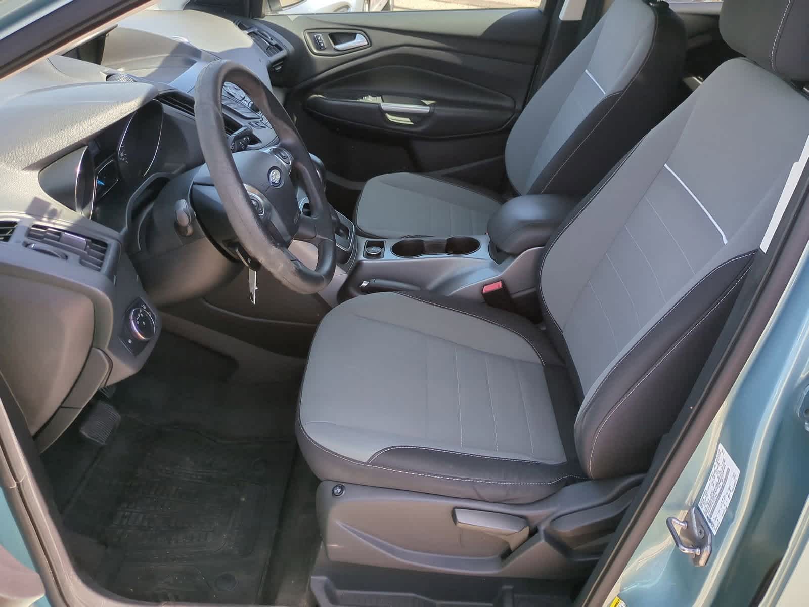 Thumbnail: 2013 Ford Escape - 15