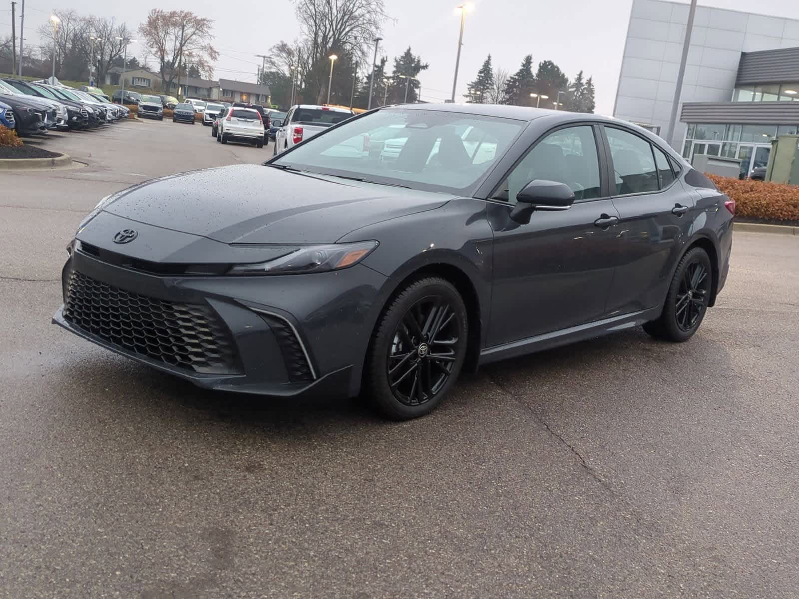 Thumbnail: 2025 Toyota Camry - 4