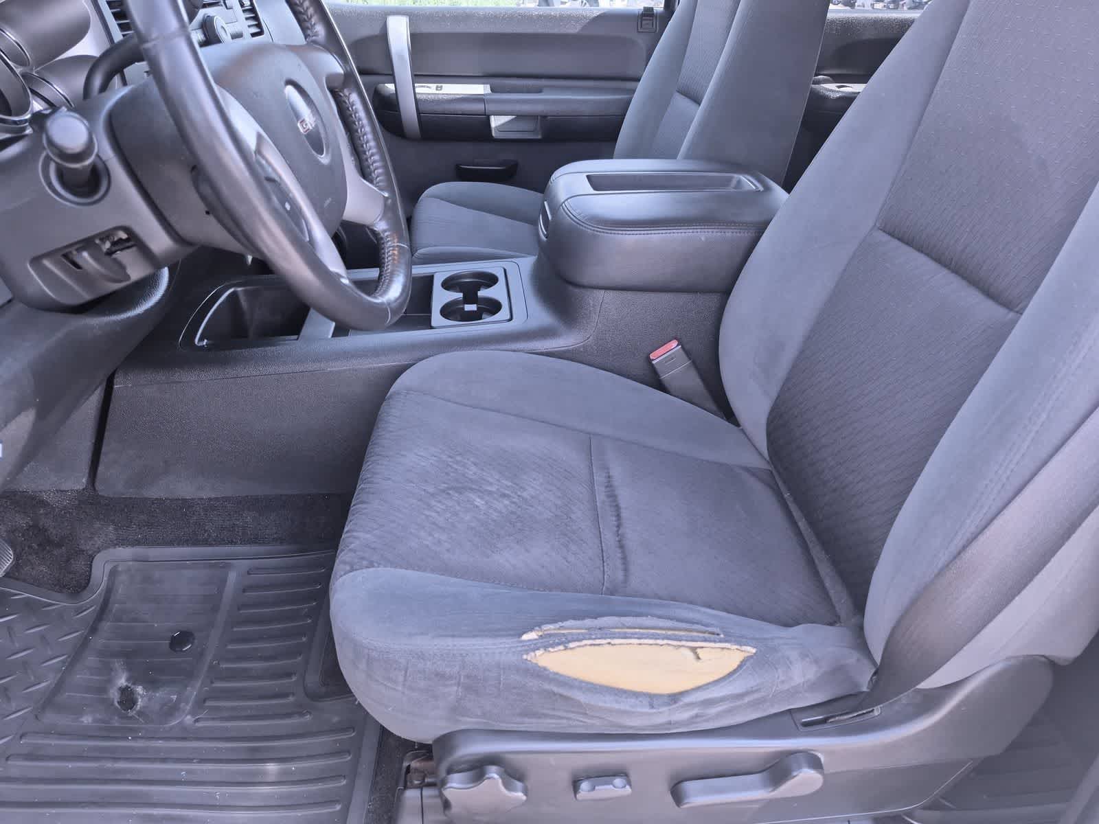 Thumbnail: 2009 GMC Sierra 2500 - 16