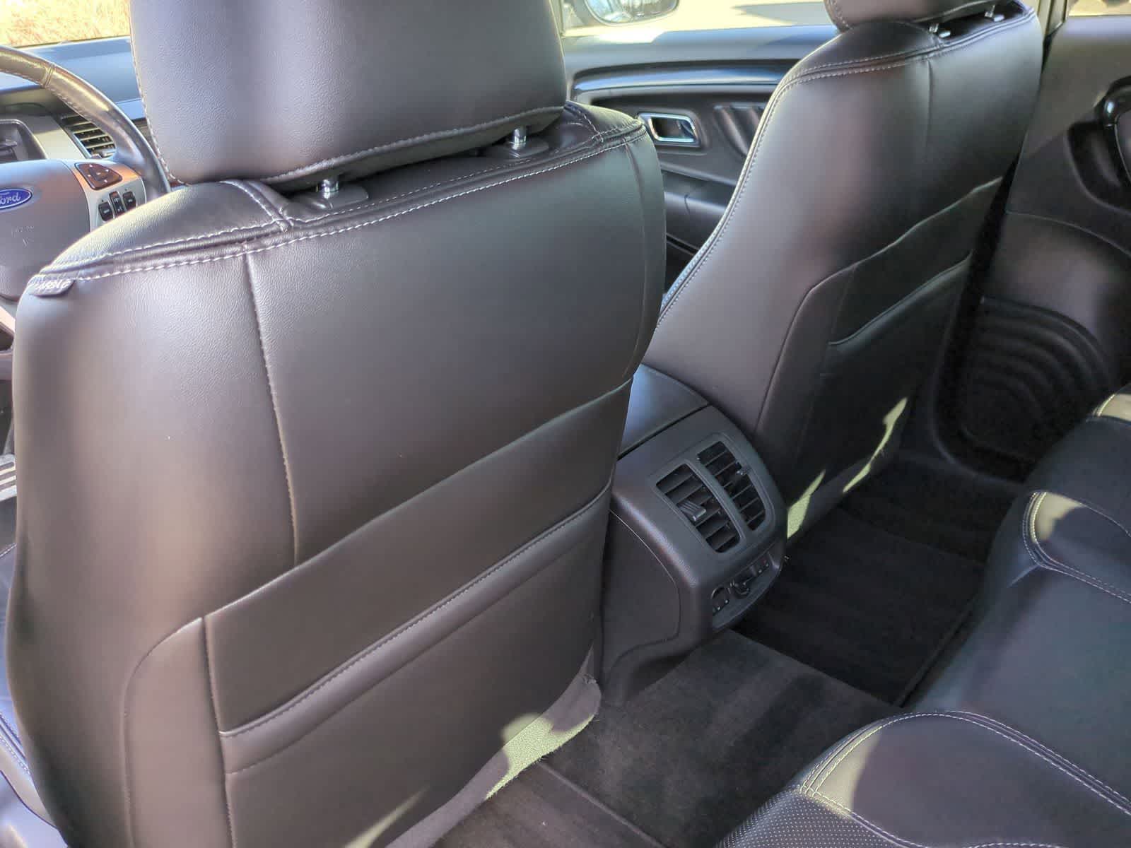 Thumbnail: 2015 Ford Taurus - 18