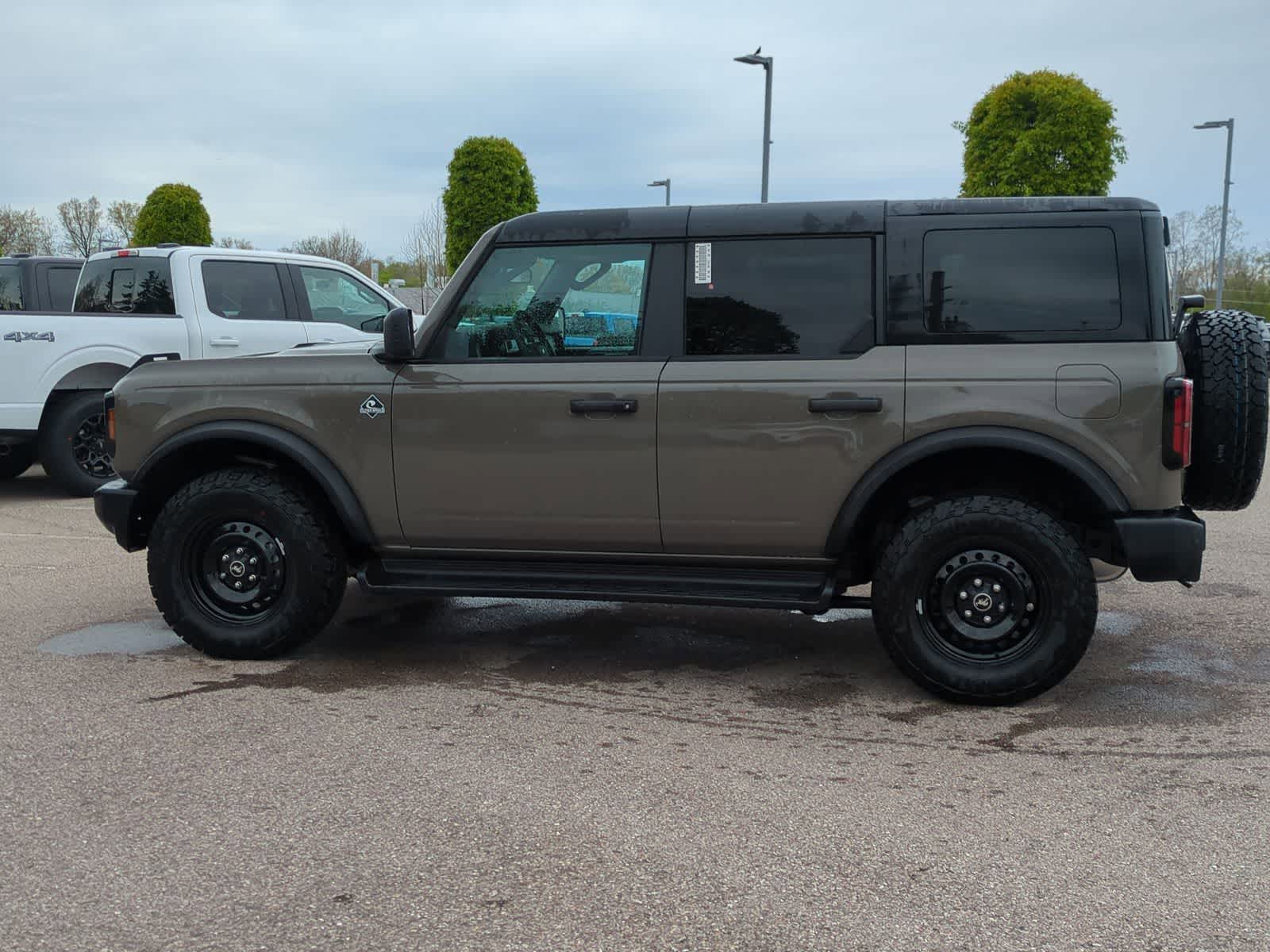 Thumbnail: 2026 Ford Bronco - 5