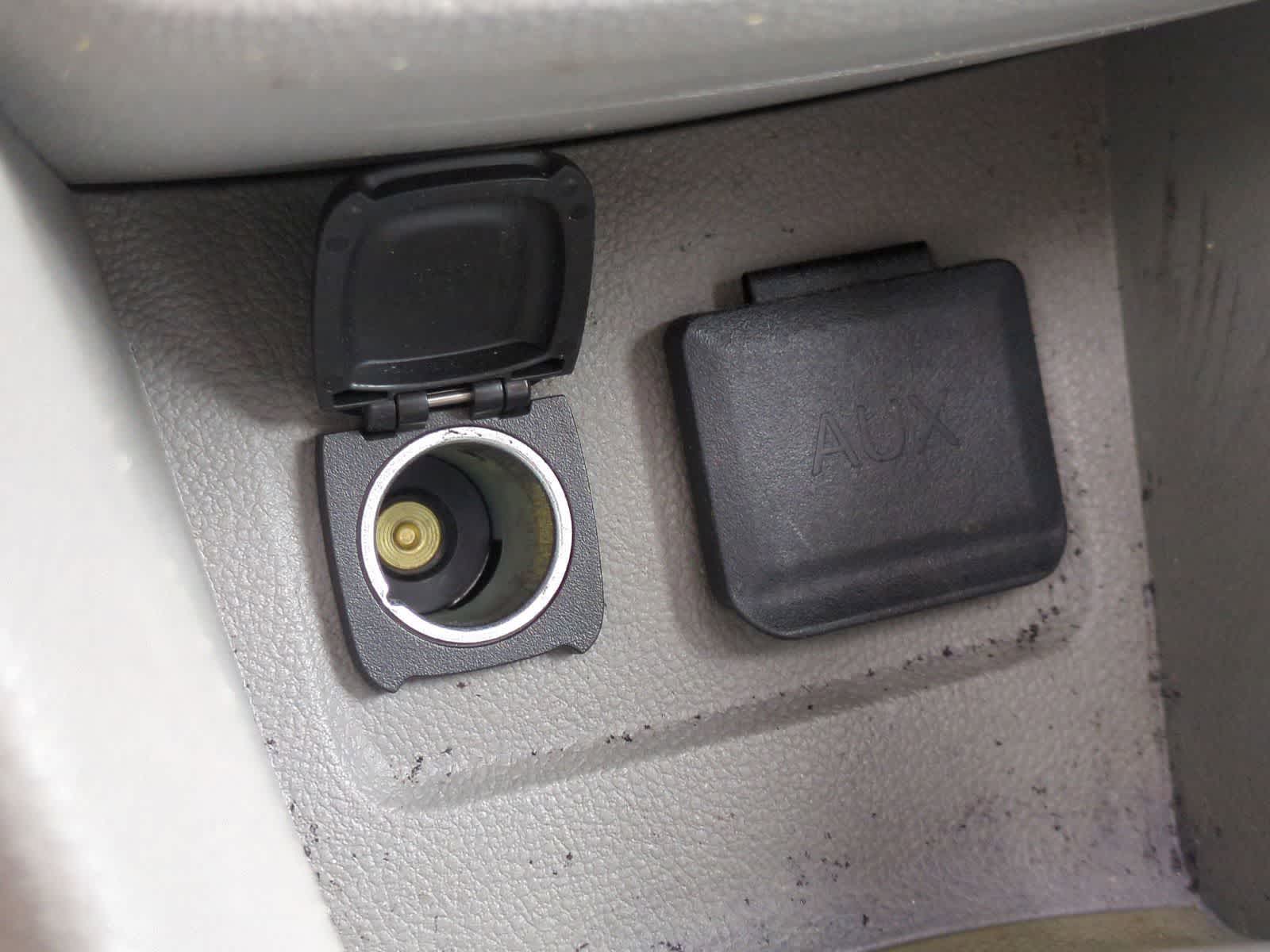 Thumbnail: 2015 Buick Encore - 33
