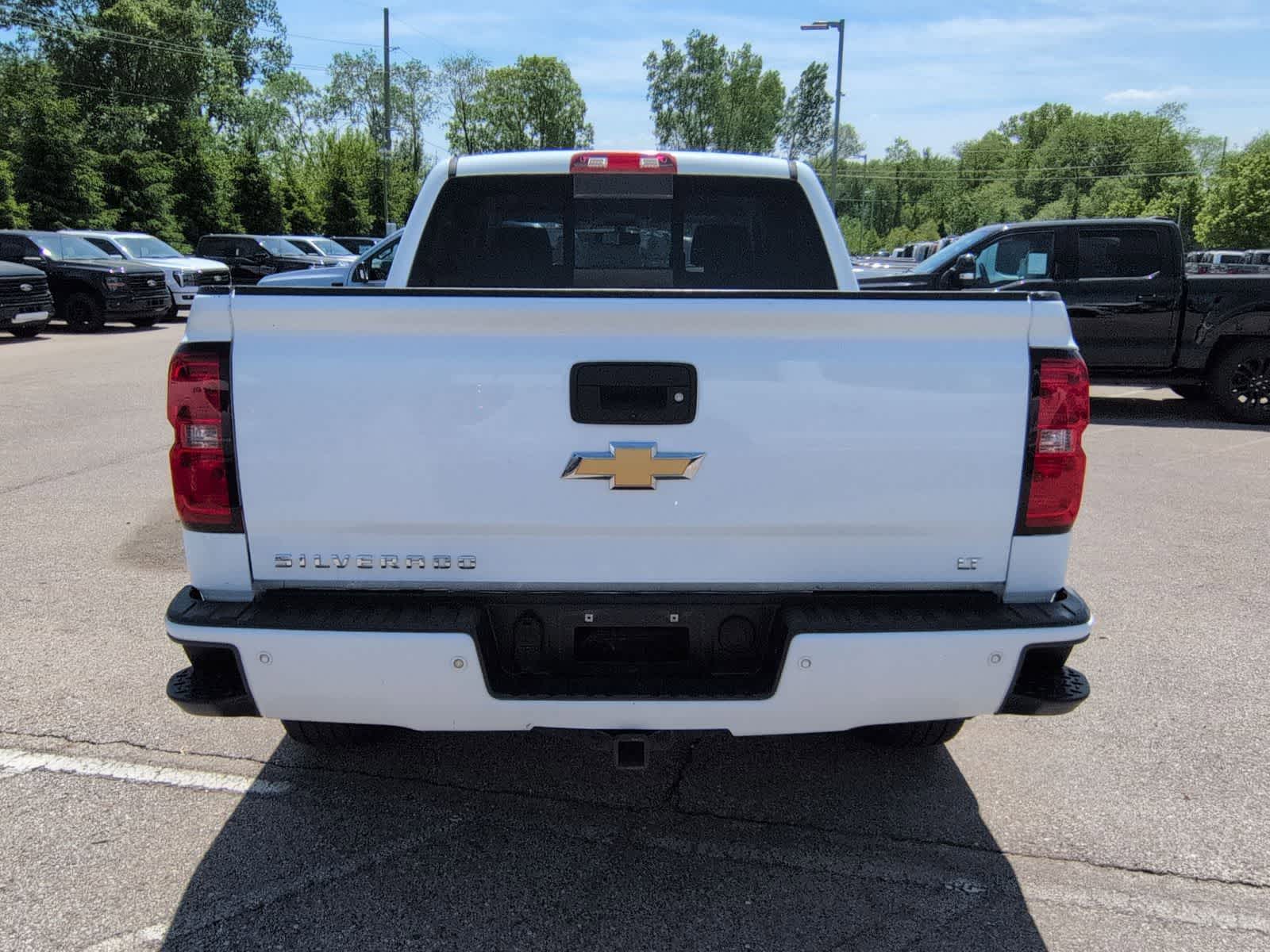 Thumbnail: 2018 Chevrolet Silverado 1500 - 7