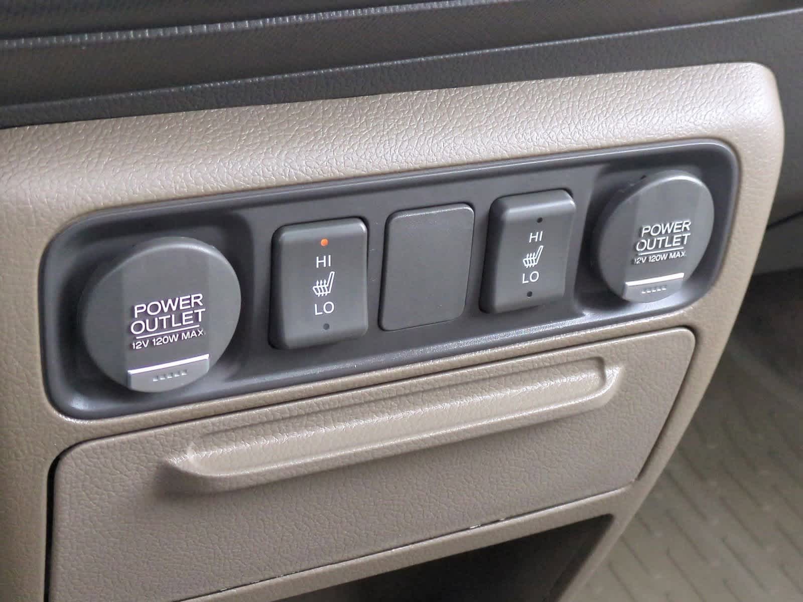 Thumbnail: 2008 Honda Ridgeline - 32