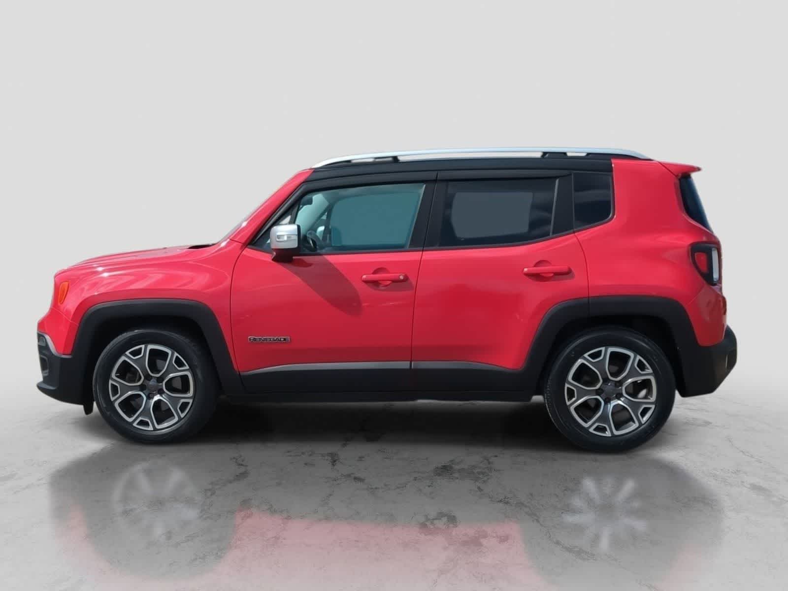 Thumbnail: 2015 Jeep Renegade - 5