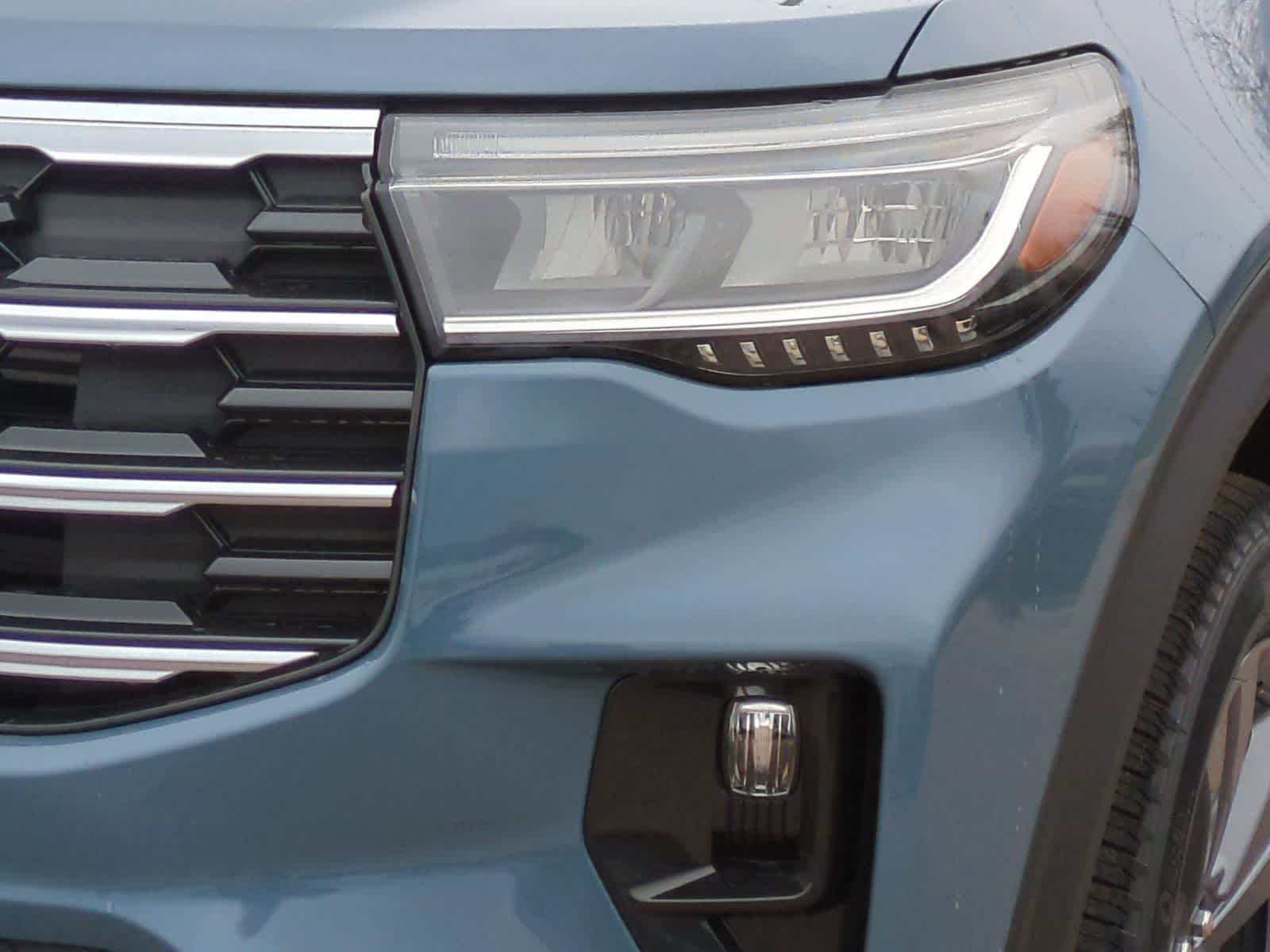 Thumbnail: 2026 Ford Explorer - 4