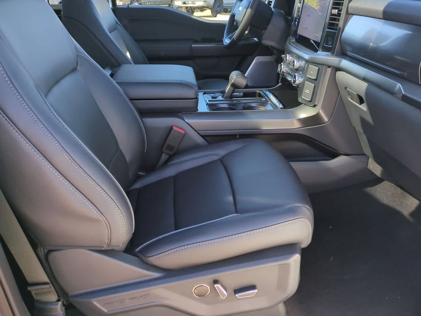 Thumbnail: 2025 Ford F-150 - 23