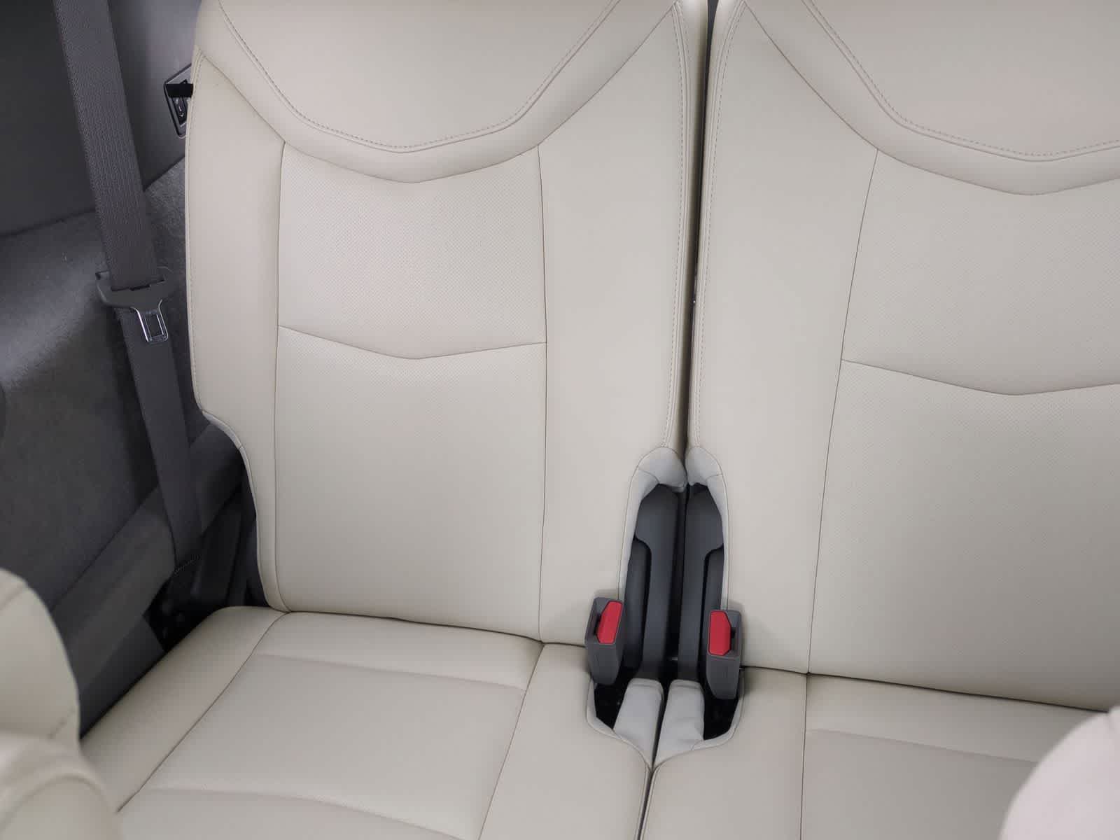 Thumbnail: 2022 Cadillac XT6 - 23