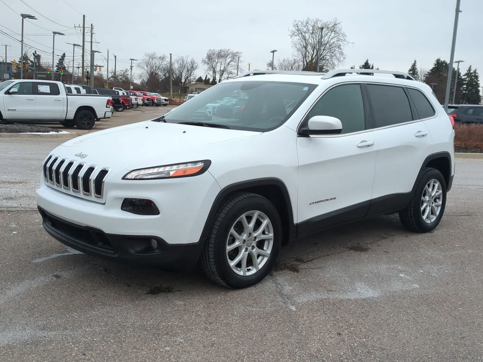 Thumbnail: 2014 Jeep Cherokee - 4