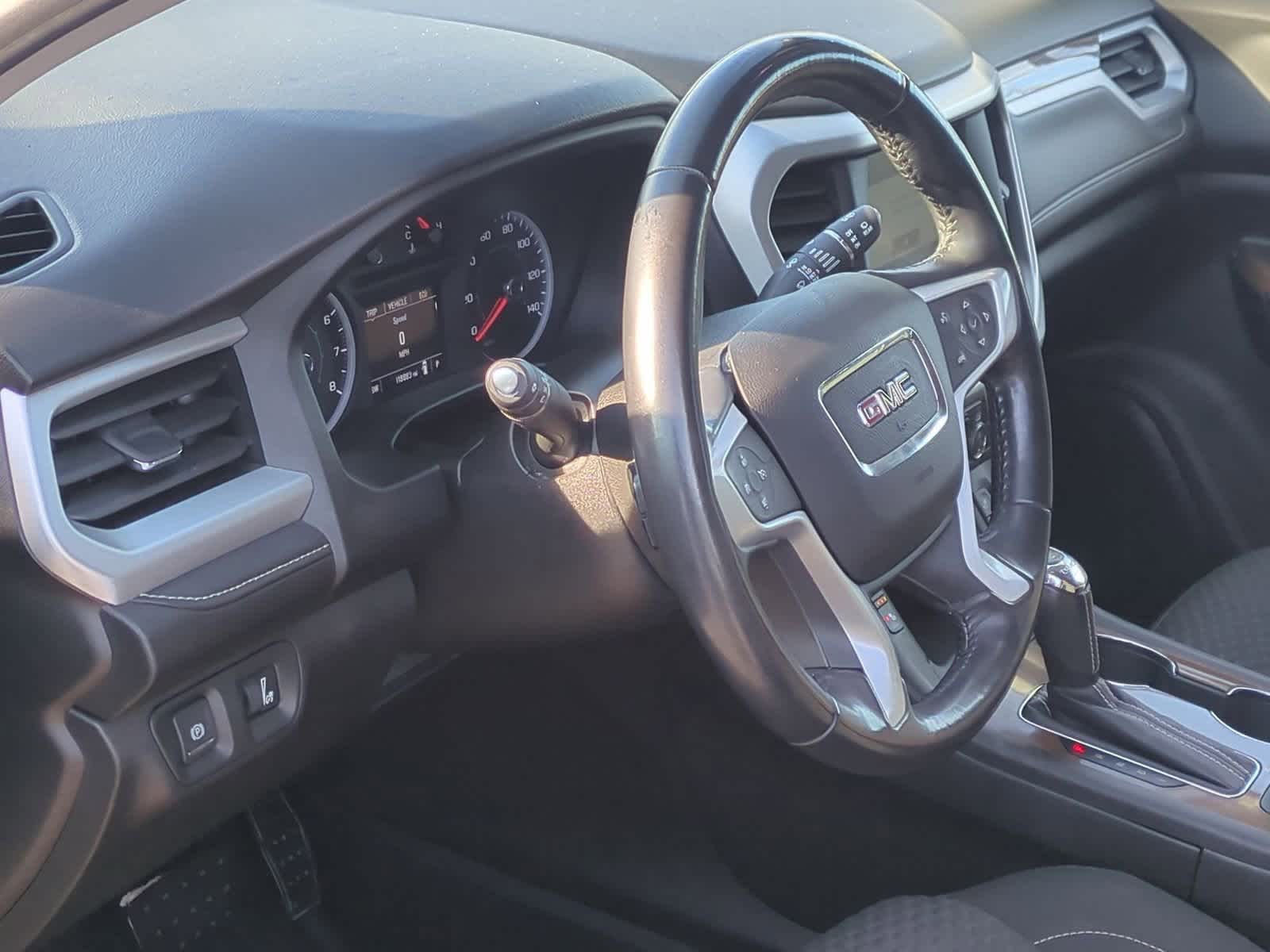 Thumbnail: 2019 GMC Acadia - 10