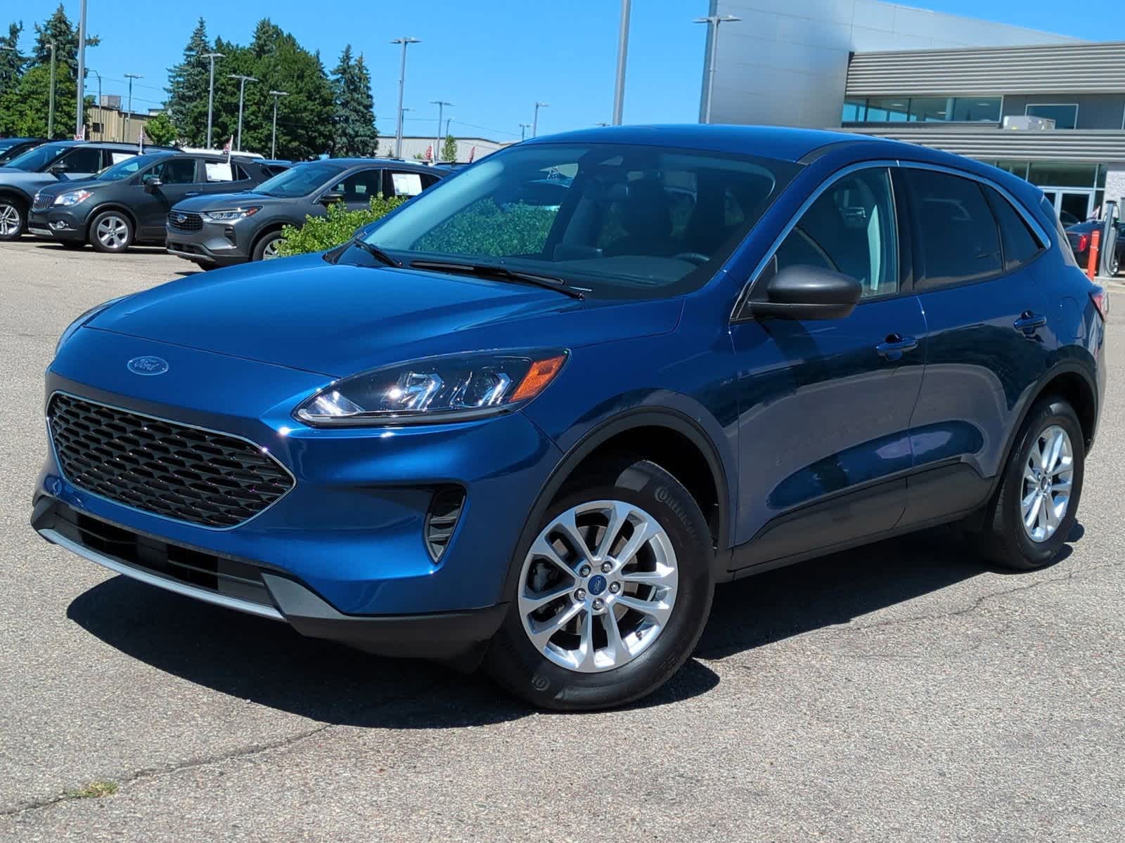 Thumbnail: 2022 Ford Escape - 1