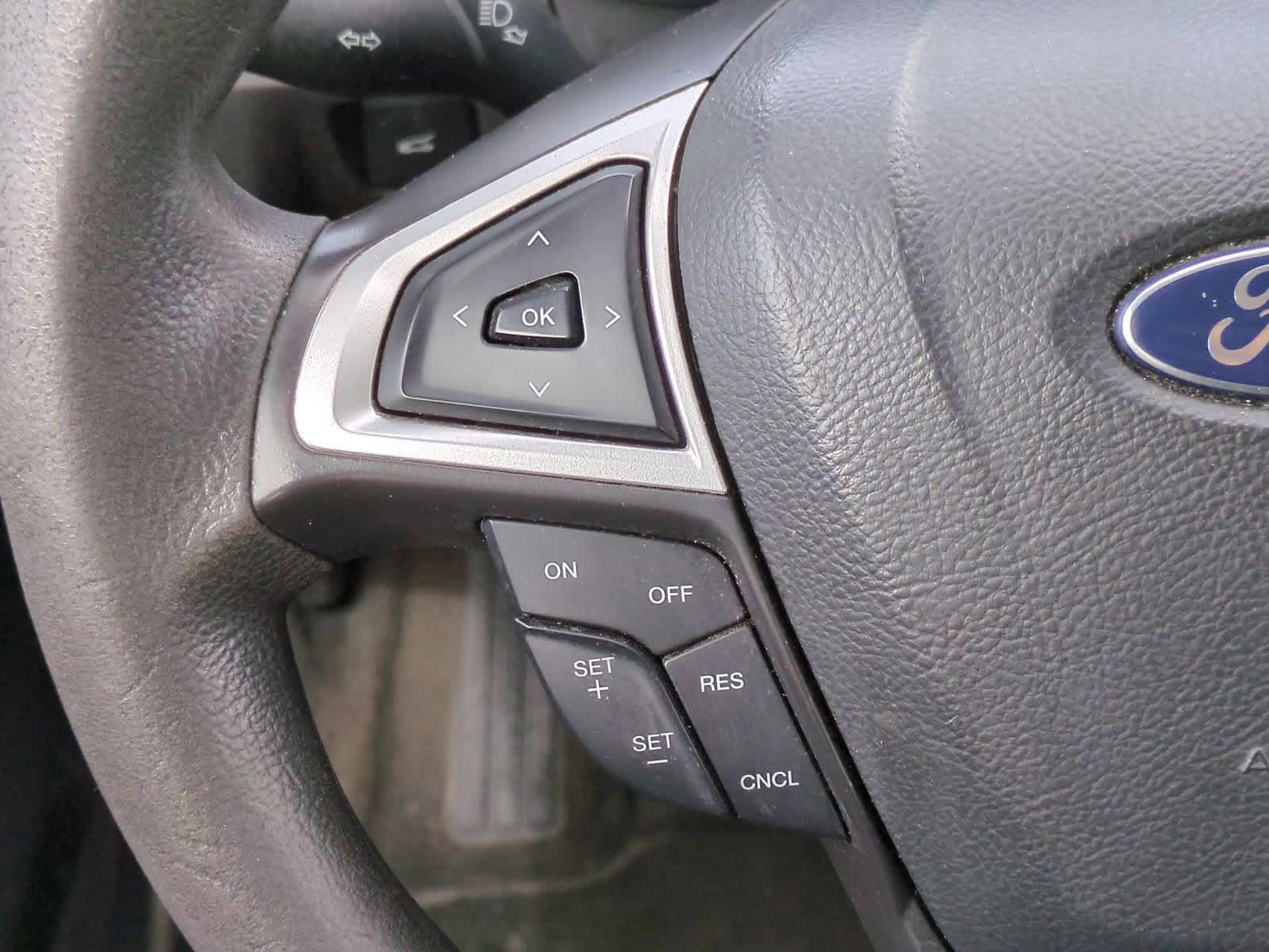 Thumbnail: 2013 Ford Fusion - 22