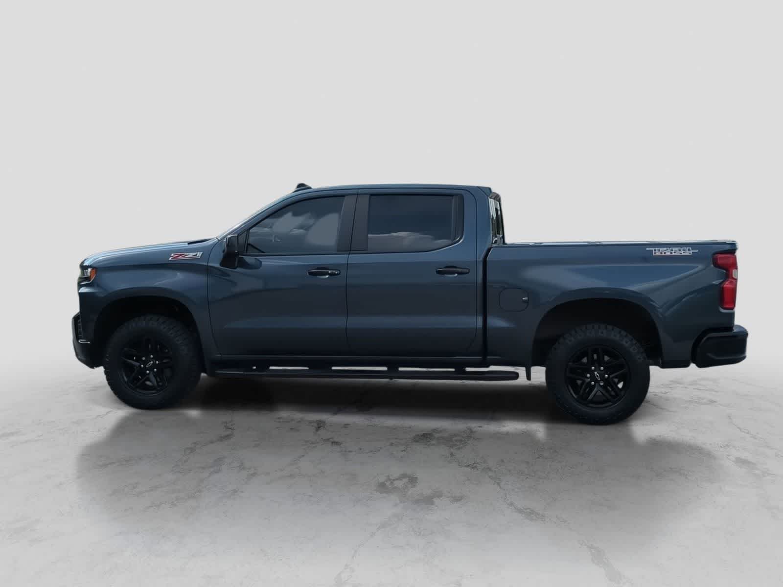 Thumbnail: 2020 Chevrolet Silverado 1500 - 4