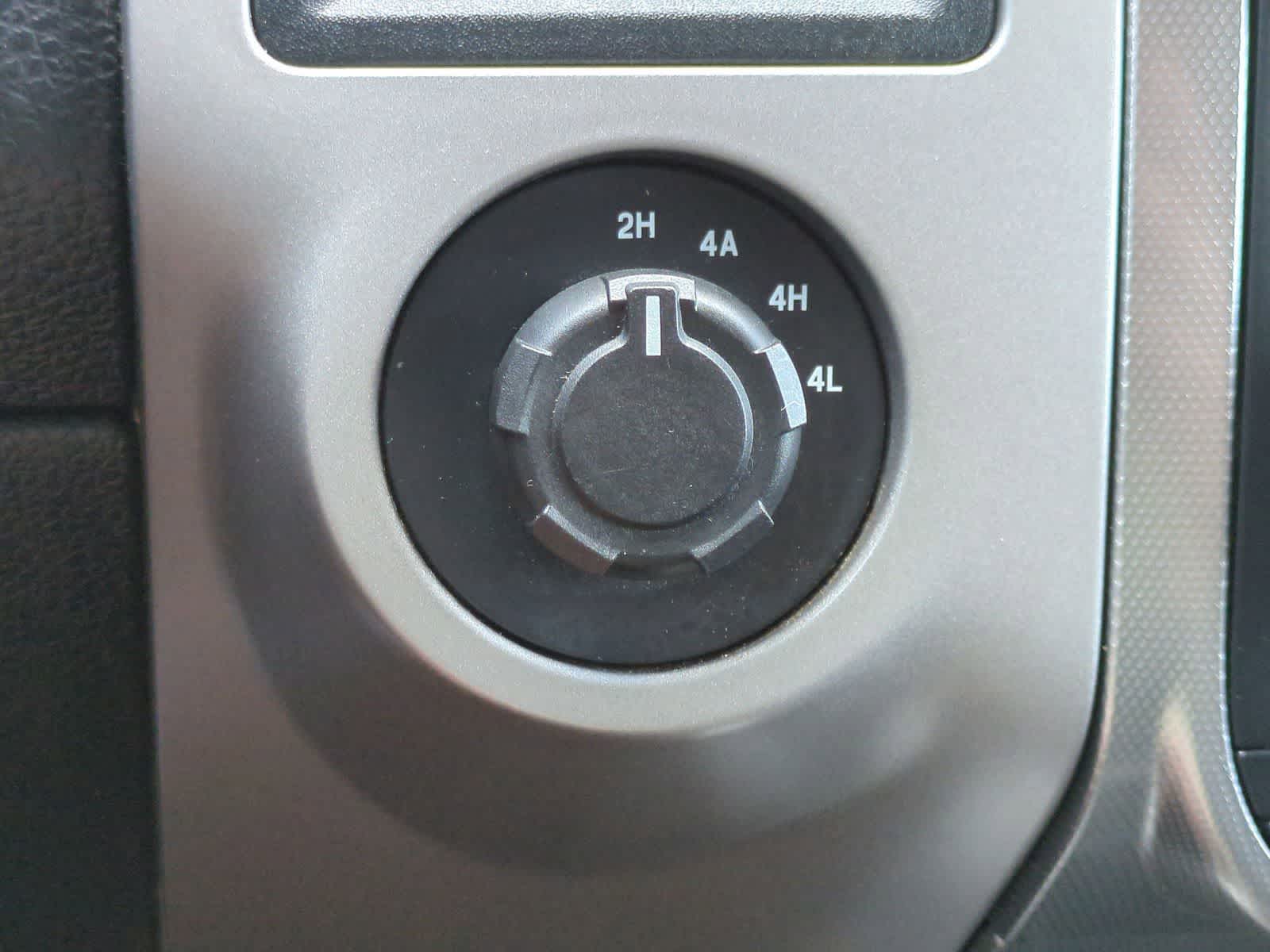 Thumbnail: 2017 Ford Expedition - 29