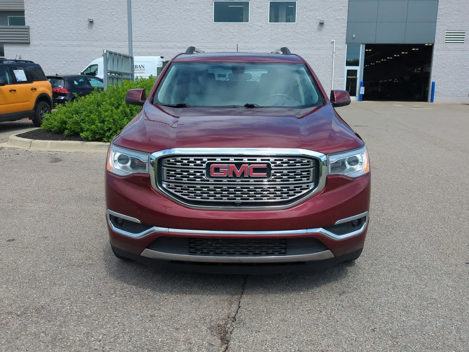 Thumbnail: 2017 GMC Acadia - 3