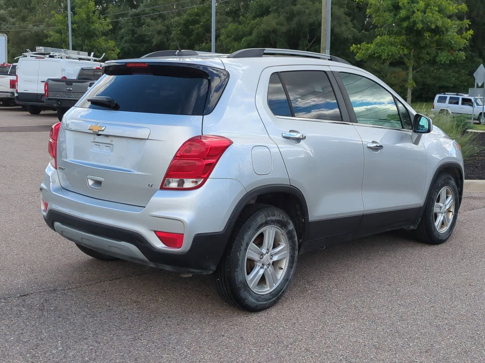 Thumbnail: 2018 Chevrolet Trax - 8