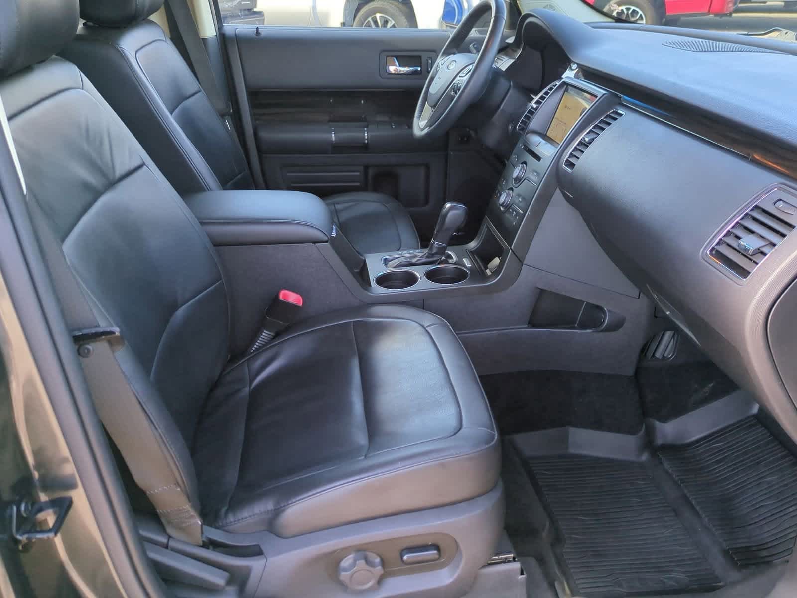 Thumbnail: 2019 Ford Flex - 21