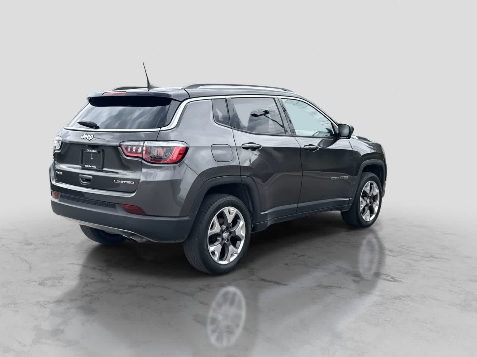 Thumbnail: 2019 Jeep Compass - 8