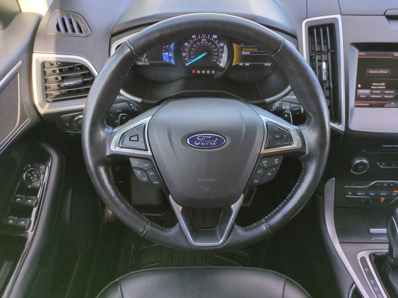 Thumbnail: 2015 Ford Edge - 22