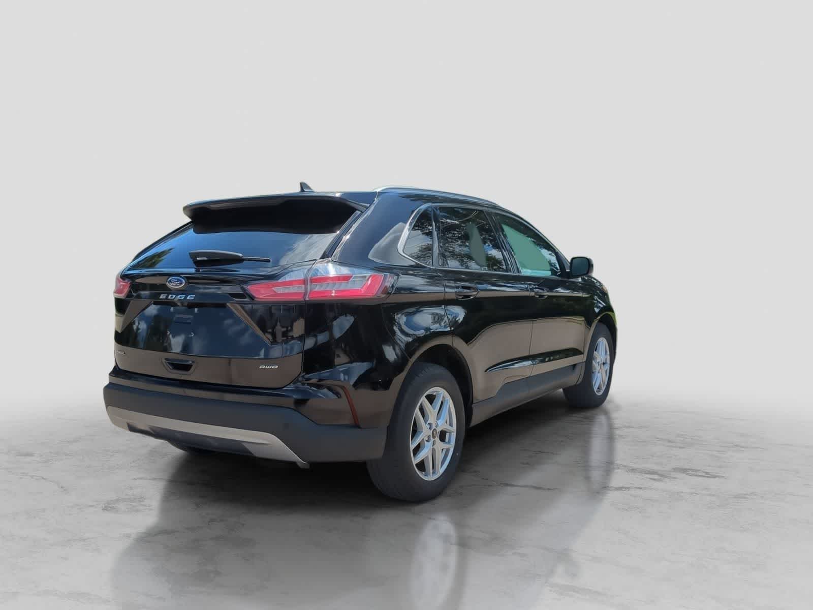 Thumbnail: 2024 Ford Edge - 8