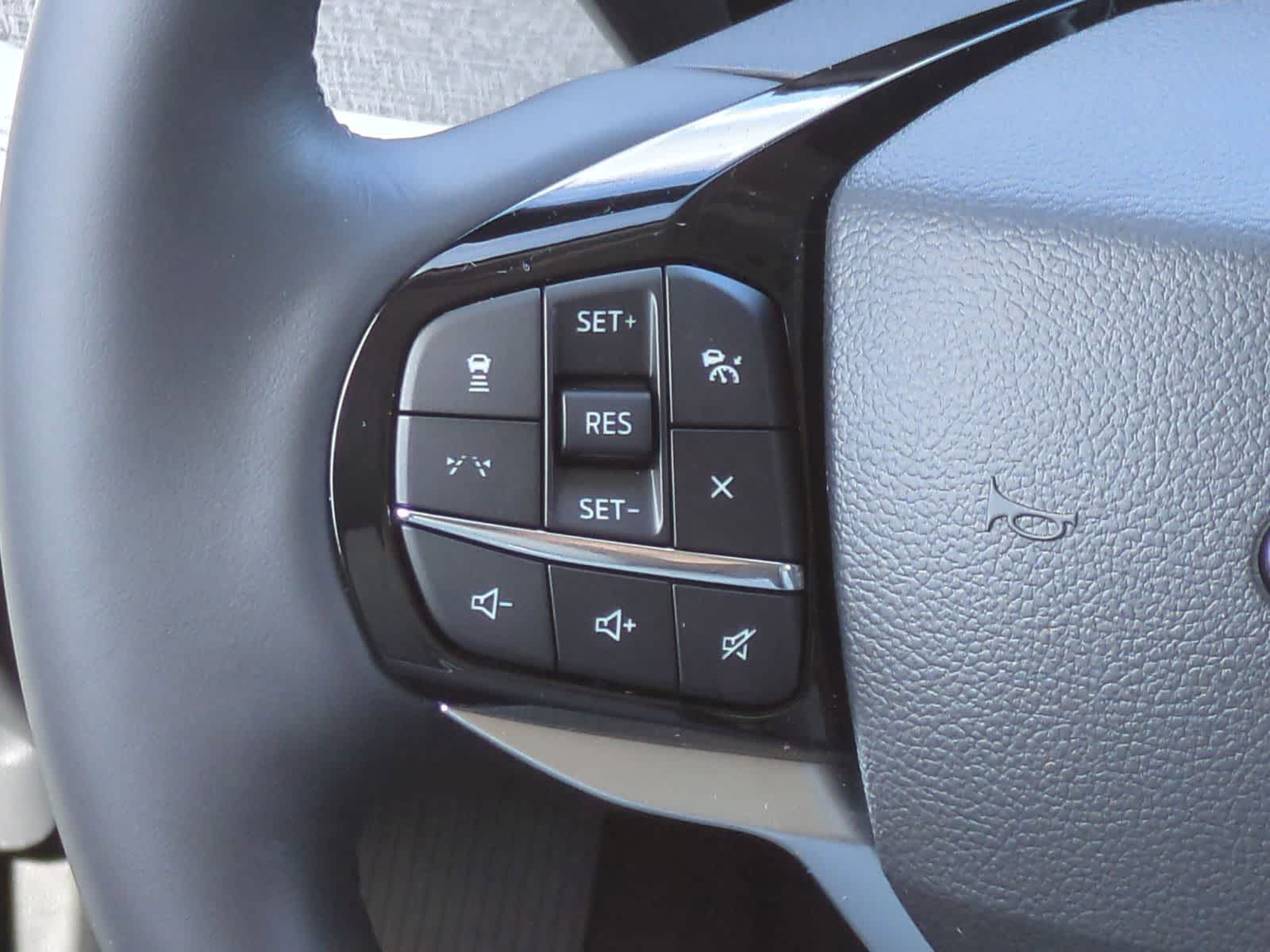 Thumbnail: 2026 Ford Explorer - 25