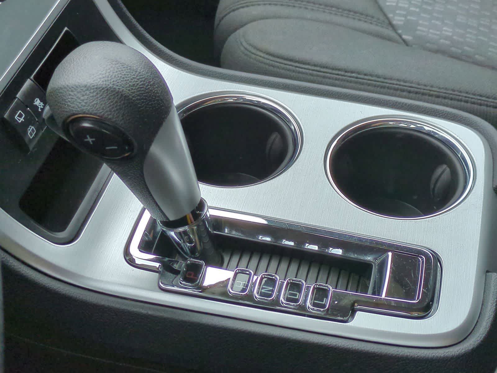 Thumbnail: 2009 GMC Acadia - 31