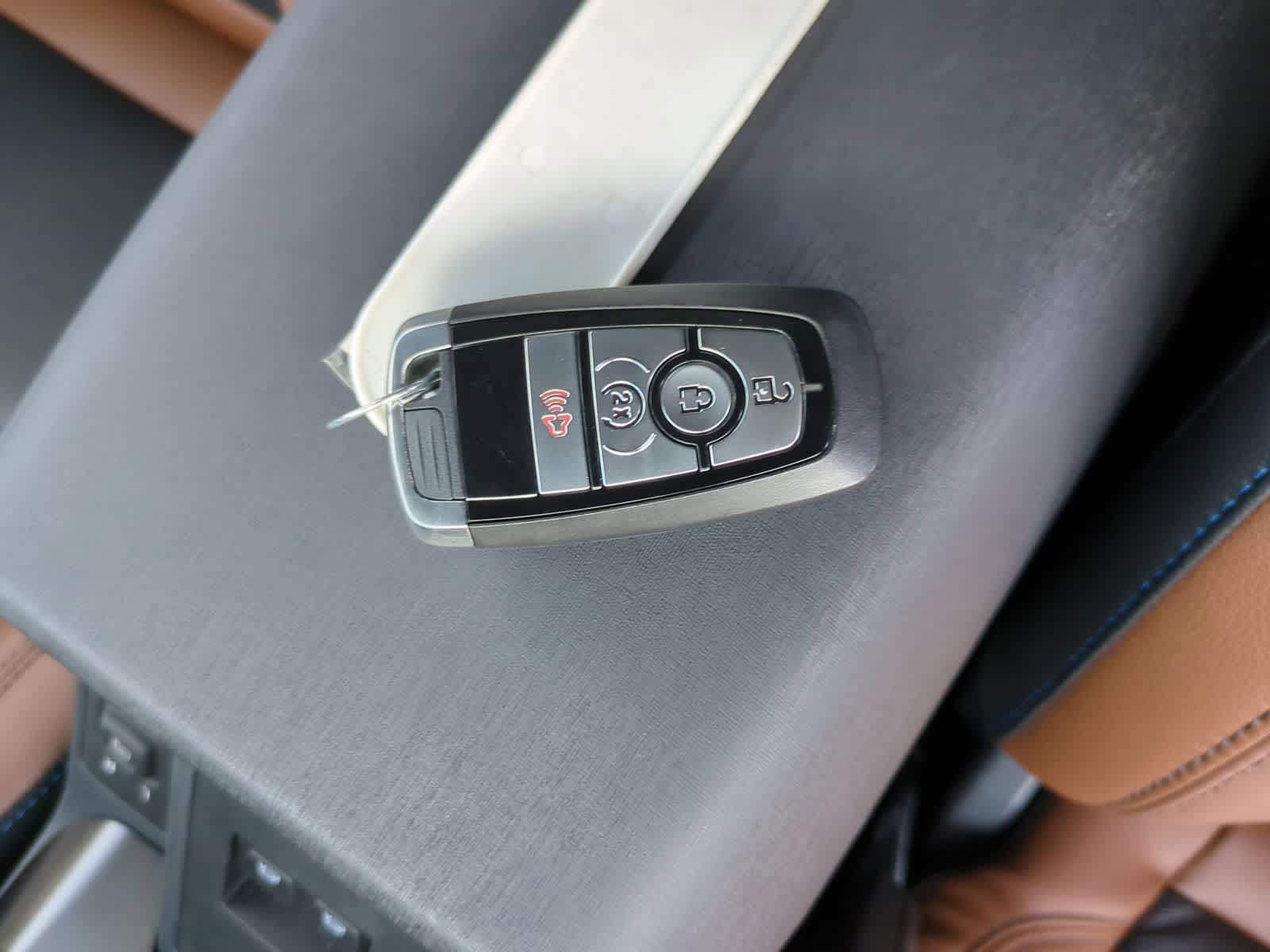 Thumbnail: 2023 Ford Bronco - 31