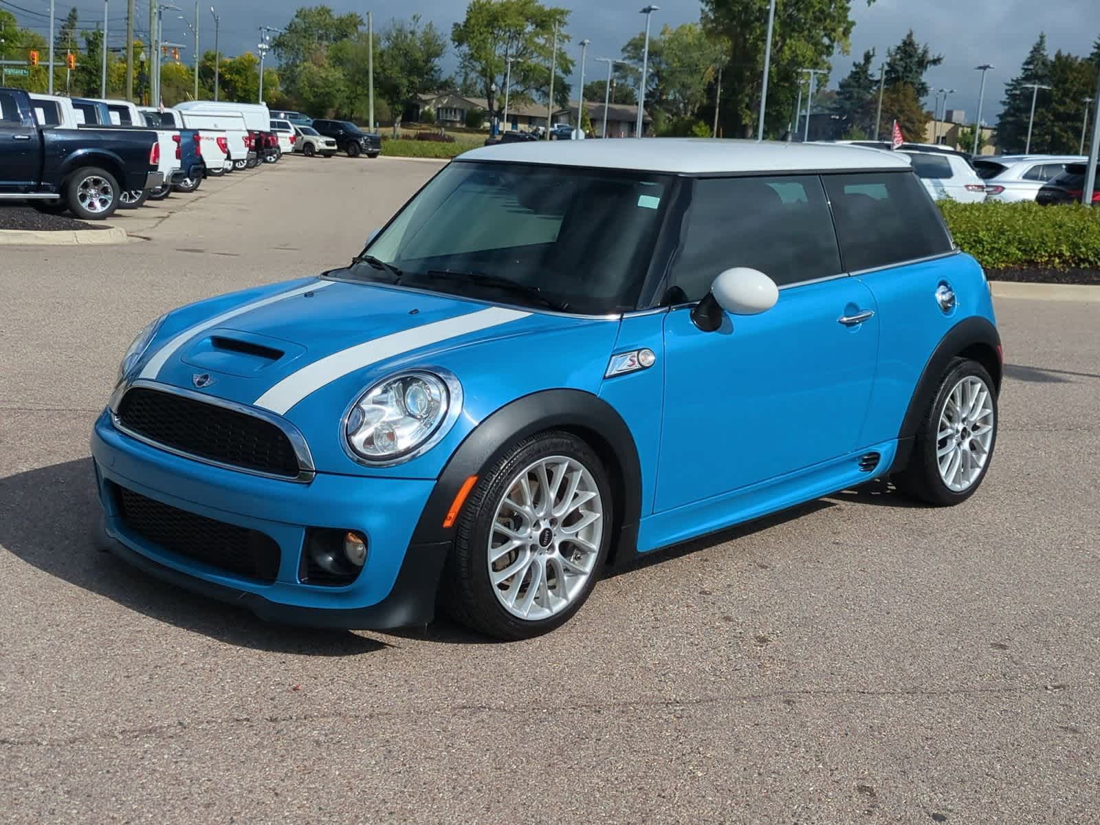 Thumbnail: 2013 MINI Cooper Hardtop - 4