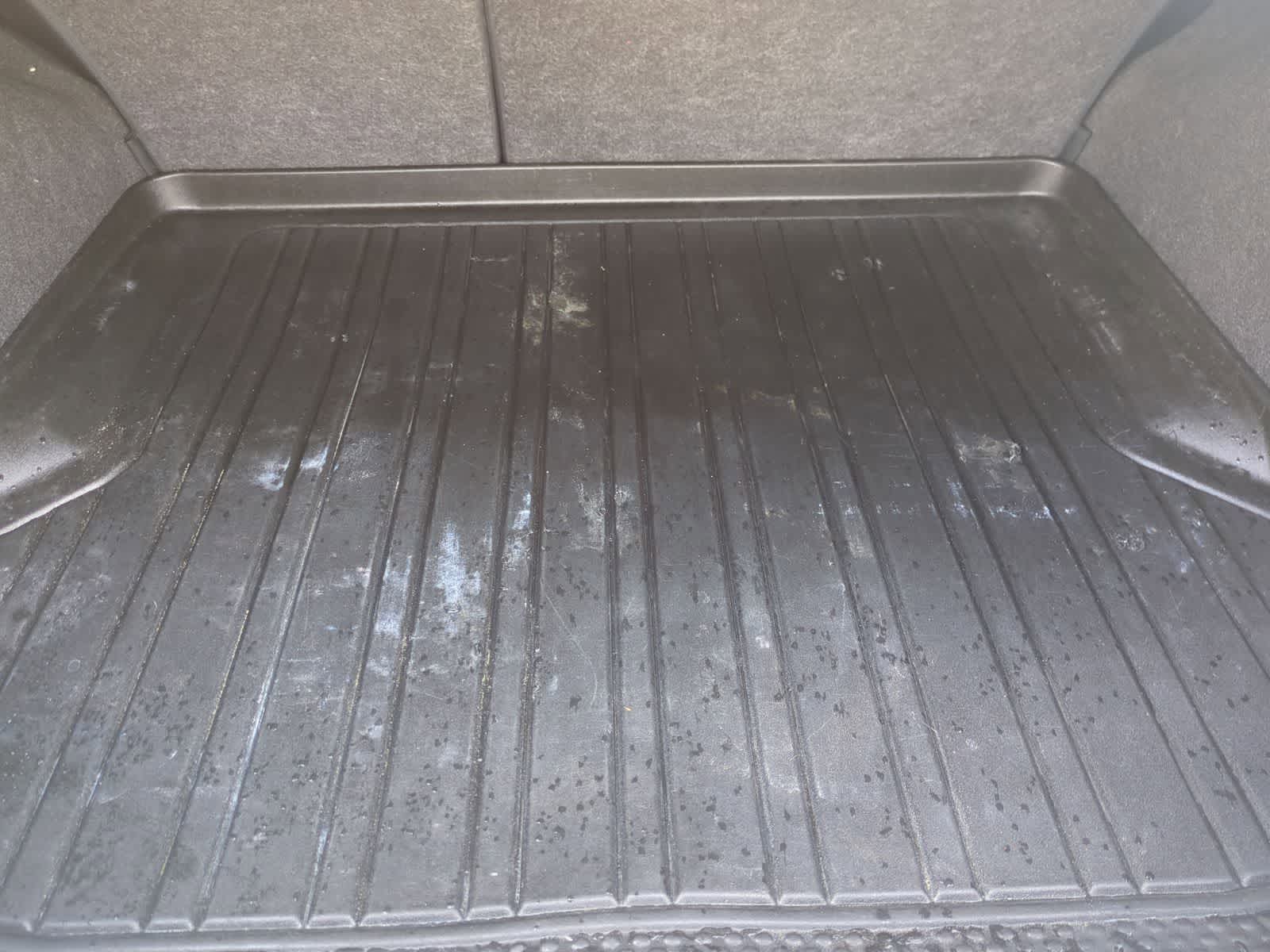 Thumbnail: 2010 Subaru Legacy - 34