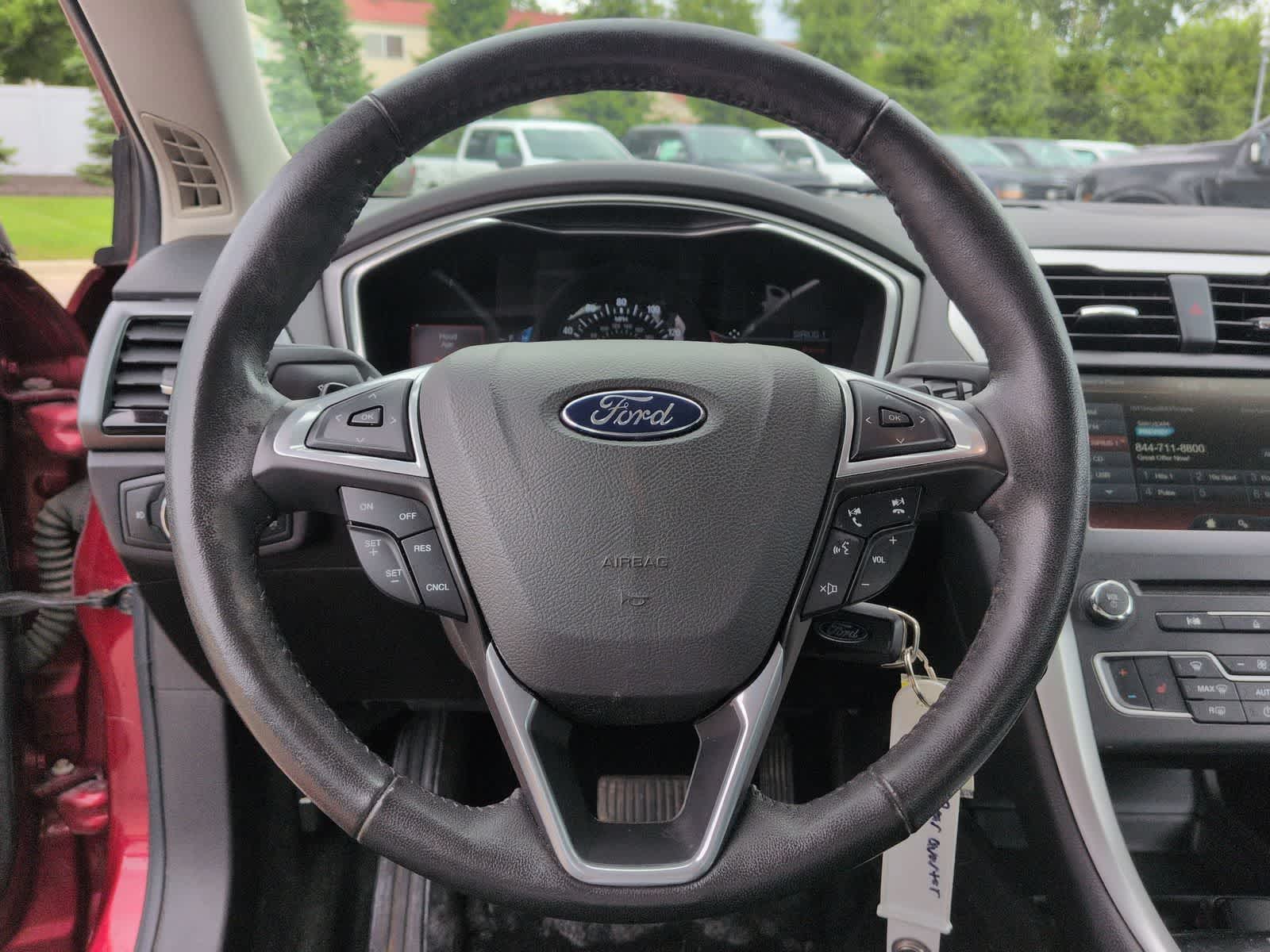 Thumbnail: 2016 Ford Fusion - 22
