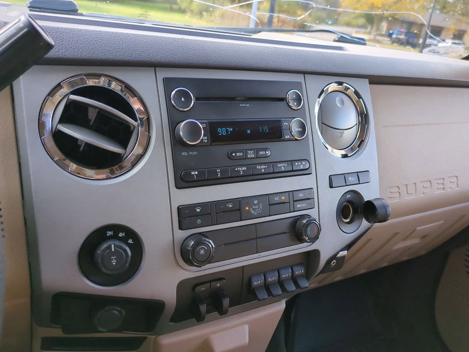 Thumbnail: 2014 Ford Econoline - 26