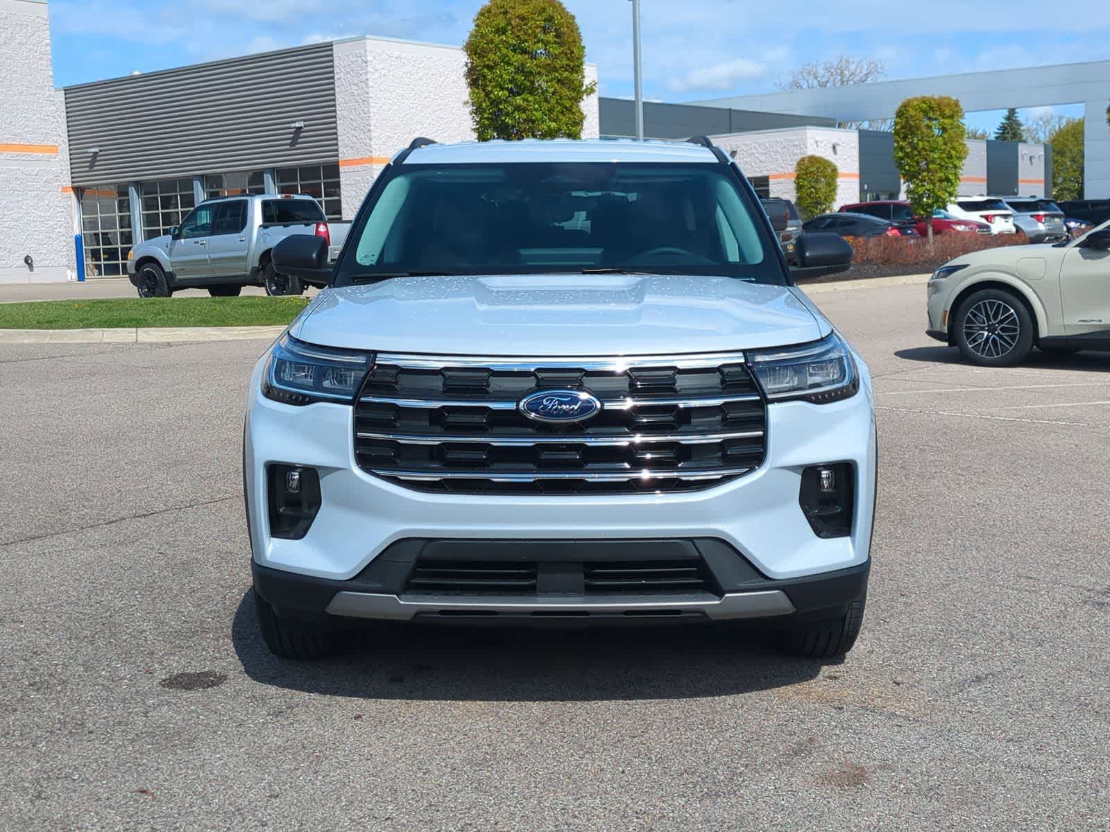 Thumbnail: 2026 Ford Explorer - 3
