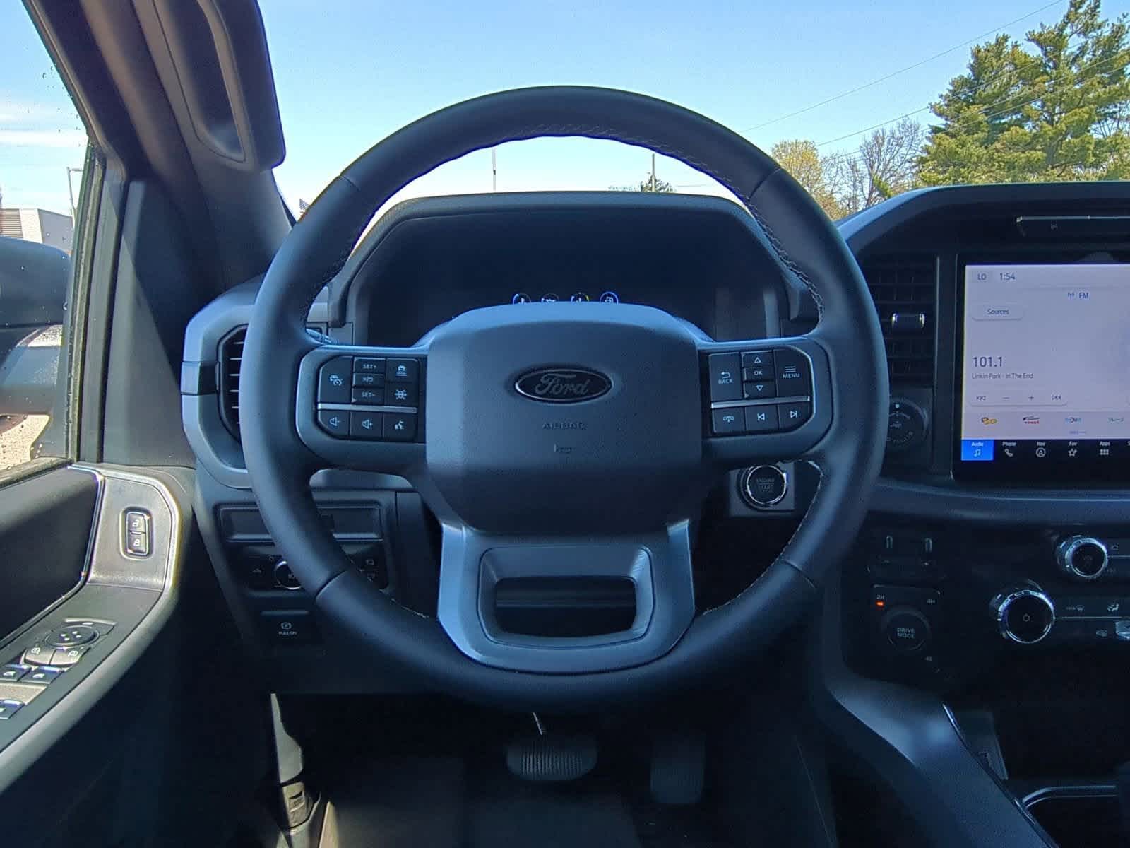 2025 Ford F-150 XLT 22