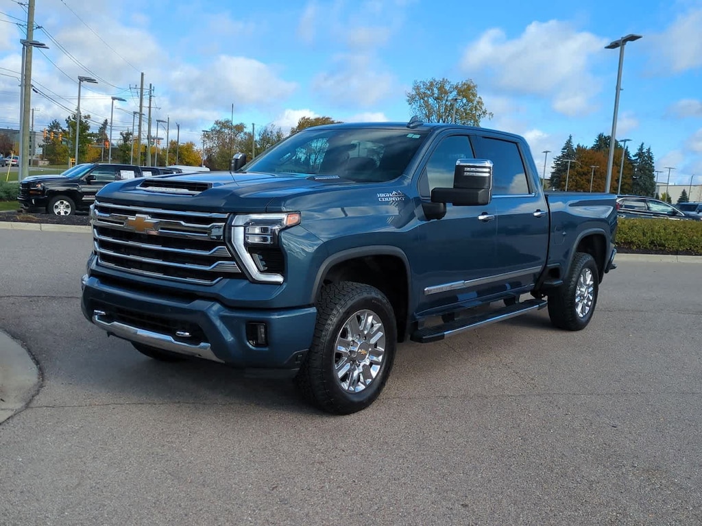 Used 2024 Chevrolet Silverado 2500HD High Country Truck