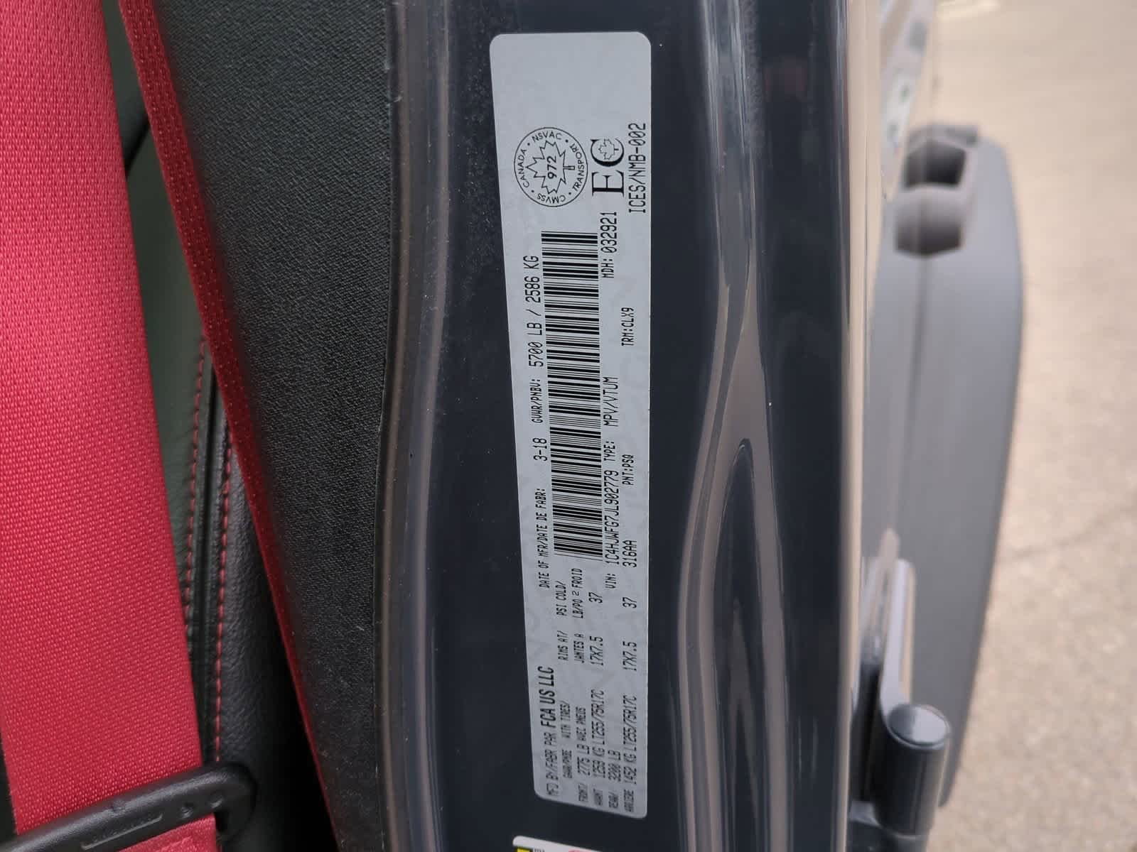 Thumbnail: 2018 Jeep Wrangler - 34