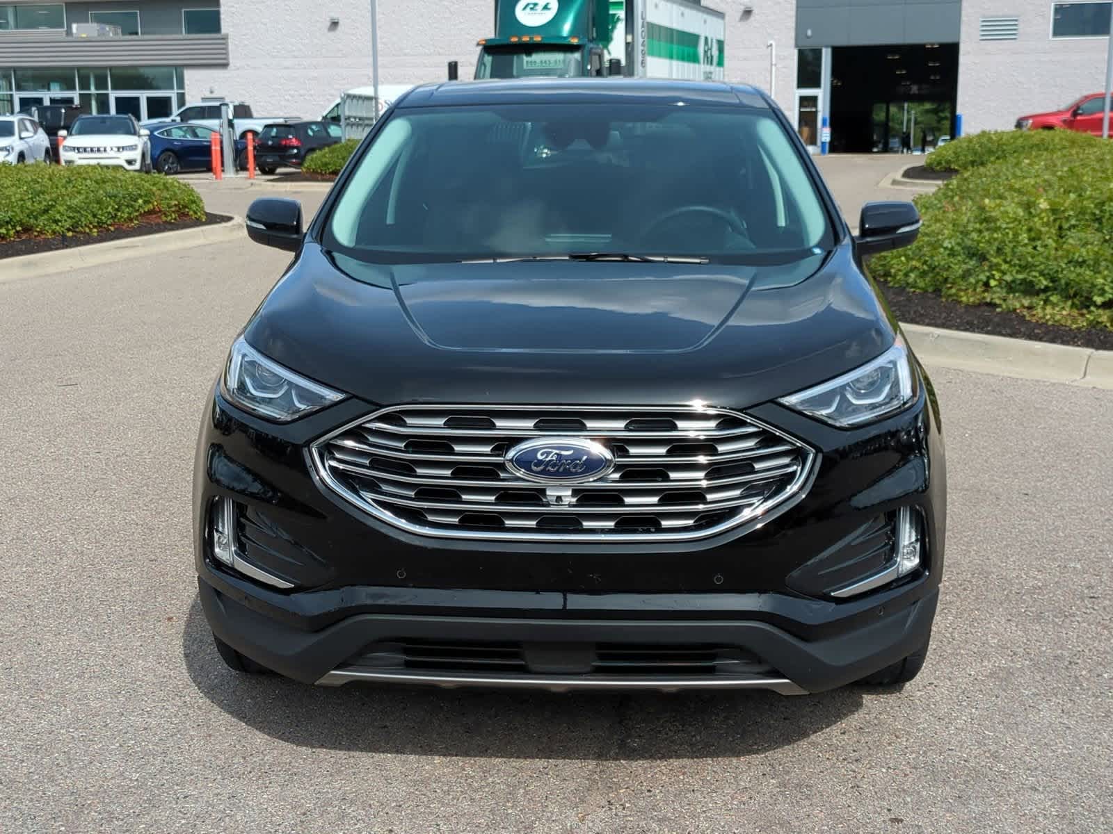 Thumbnail: 2023 Ford Edge - 3