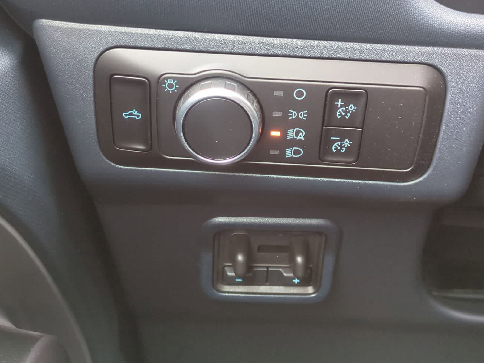 Thumbnail: 2025 Ford Maverick - 29