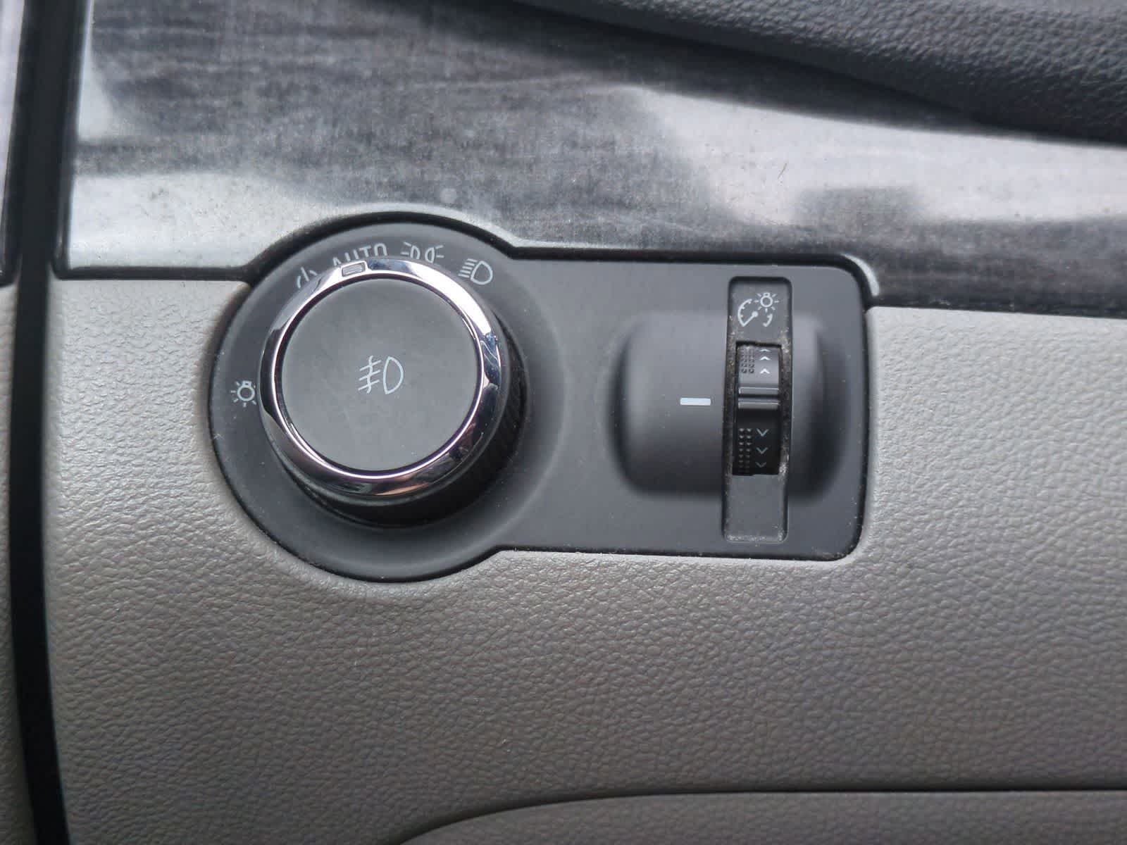 Thumbnail: 2015 Buick Encore - 30