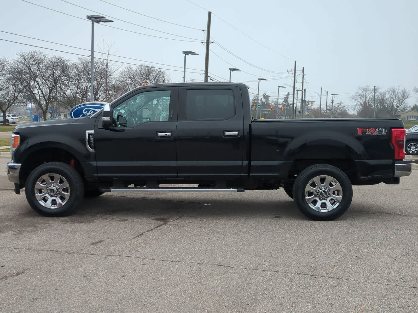 Thumbnail: 2017 Ford Econoline - 5