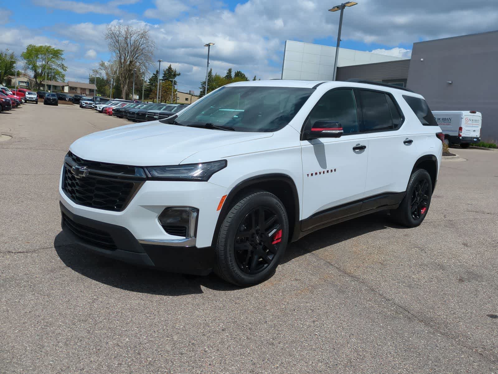 Thumbnail: 2023 Chevrolet Traverse - 4