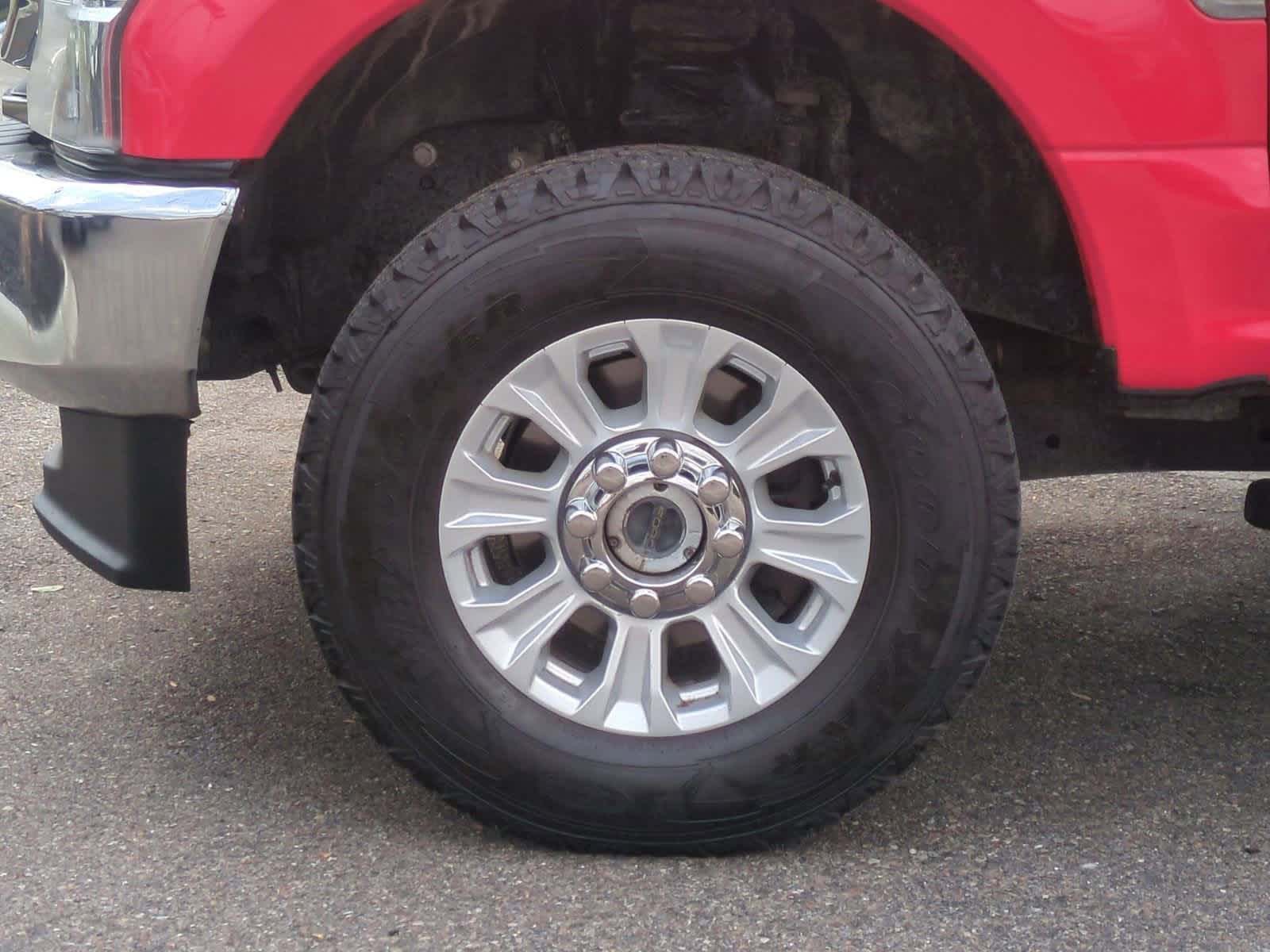 Thumbnail: 2022 Ford Econoline - 14