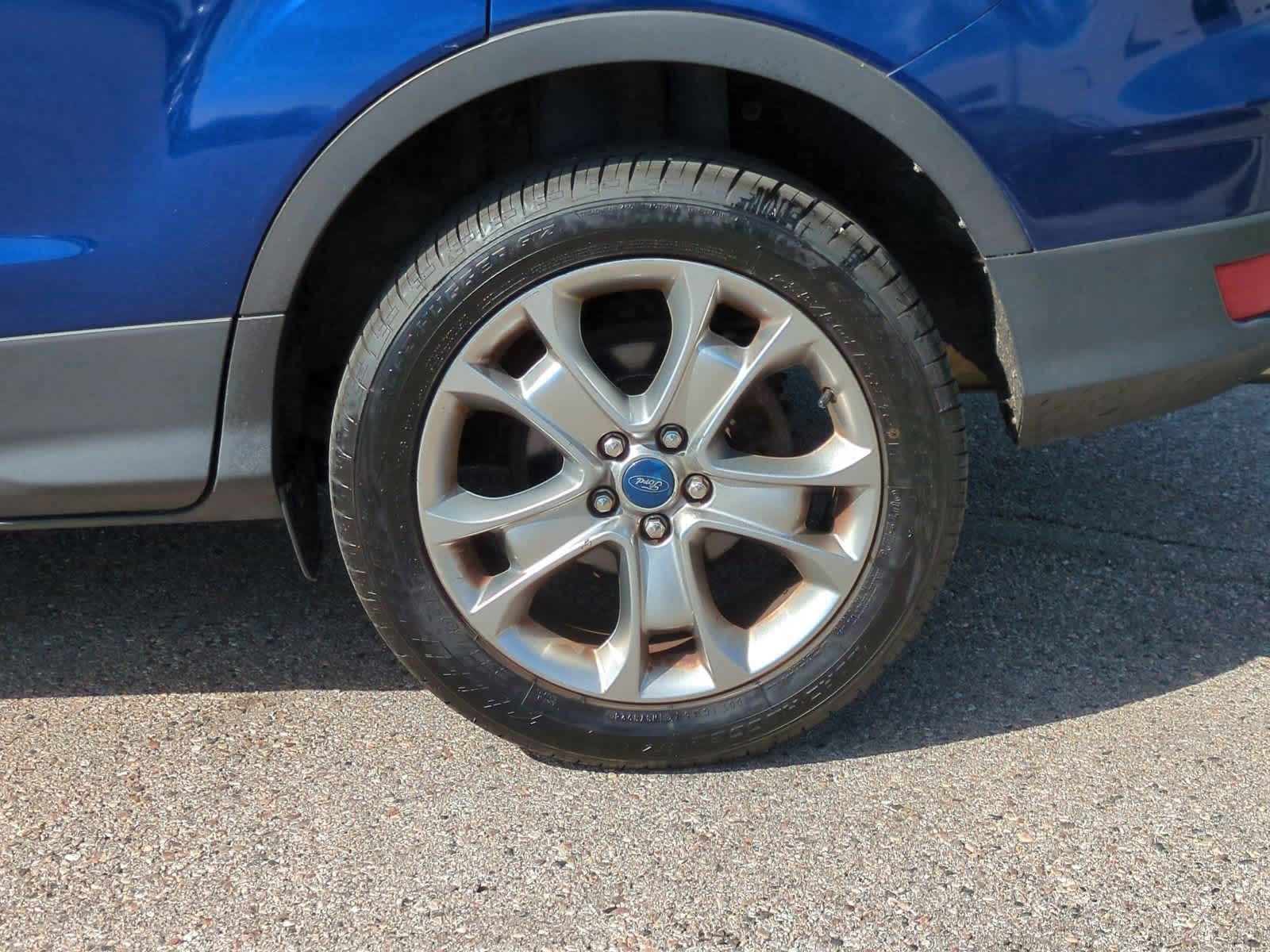 Thumbnail: 2013 Ford Escape - 14