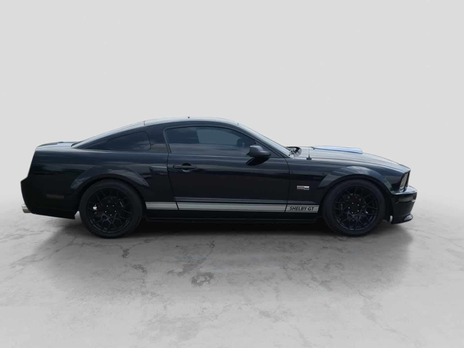 Thumbnail: 2007 Ford Mustang - 9